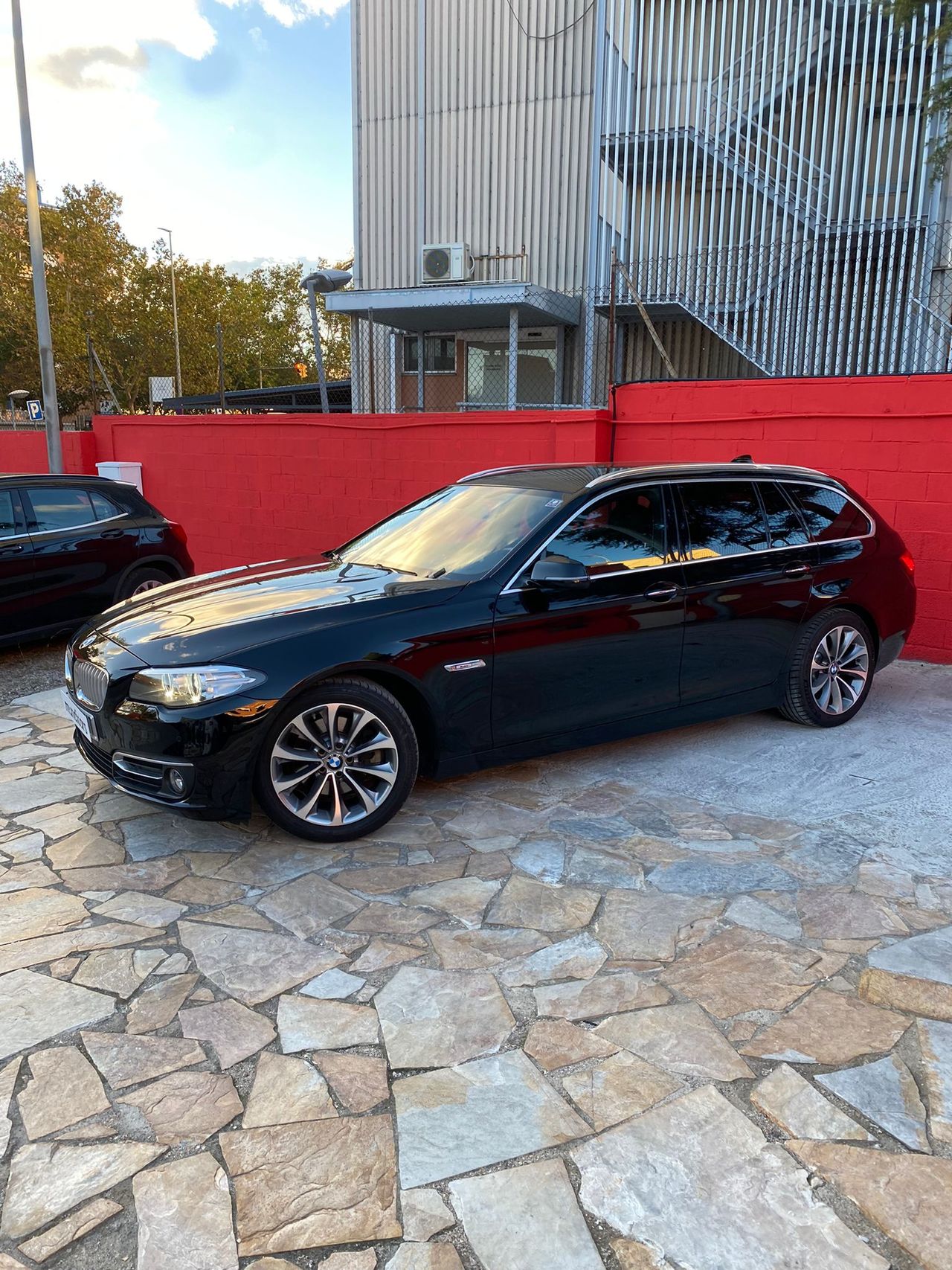 BMW Serie 5 518d Touring - Foto 13