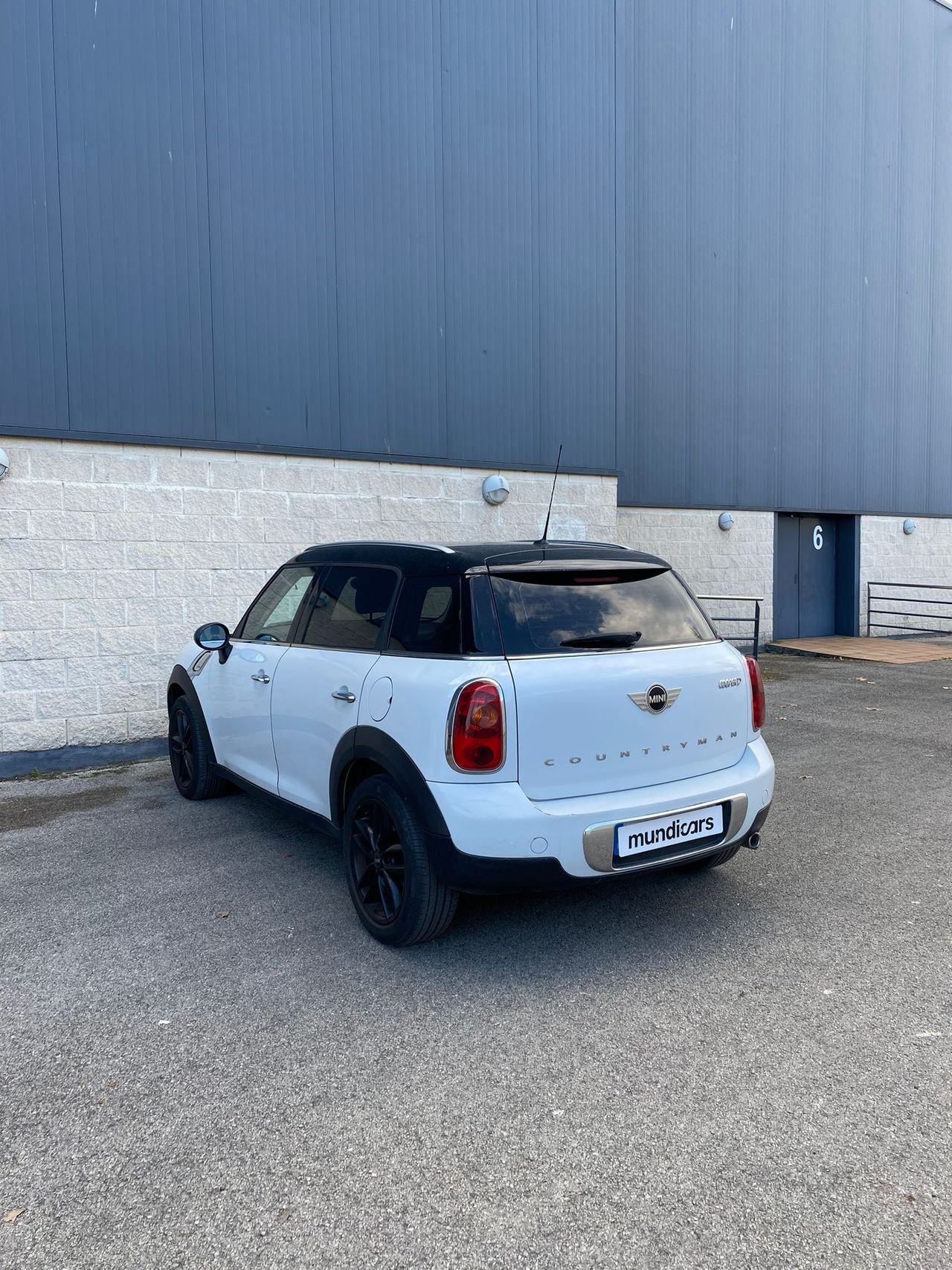 MINI Countryman 2.0 Cooper D Auto - Foto 16