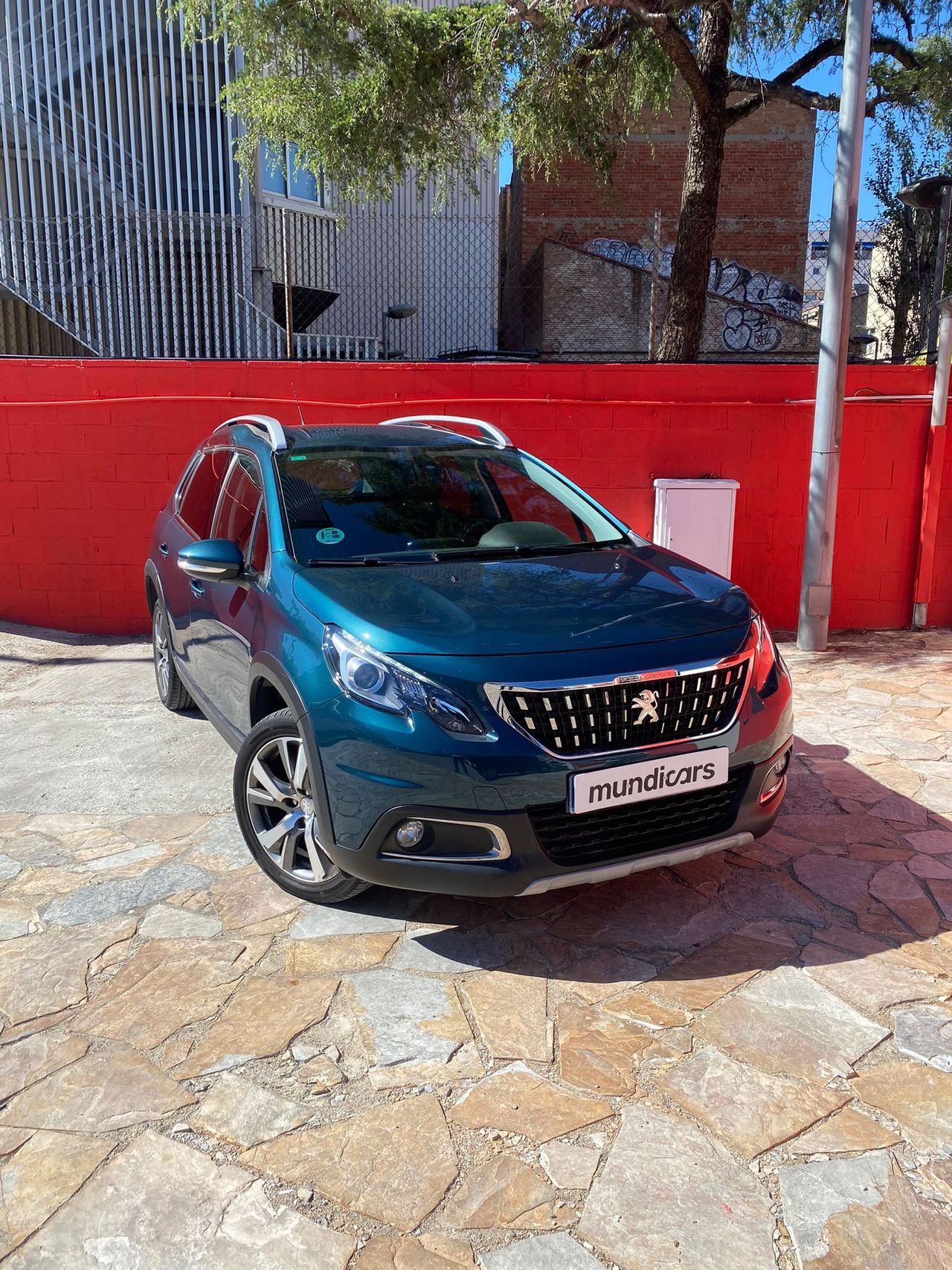 Peugeot 2008 Allure BlueHDi 73KW (100CV) - Foto 3