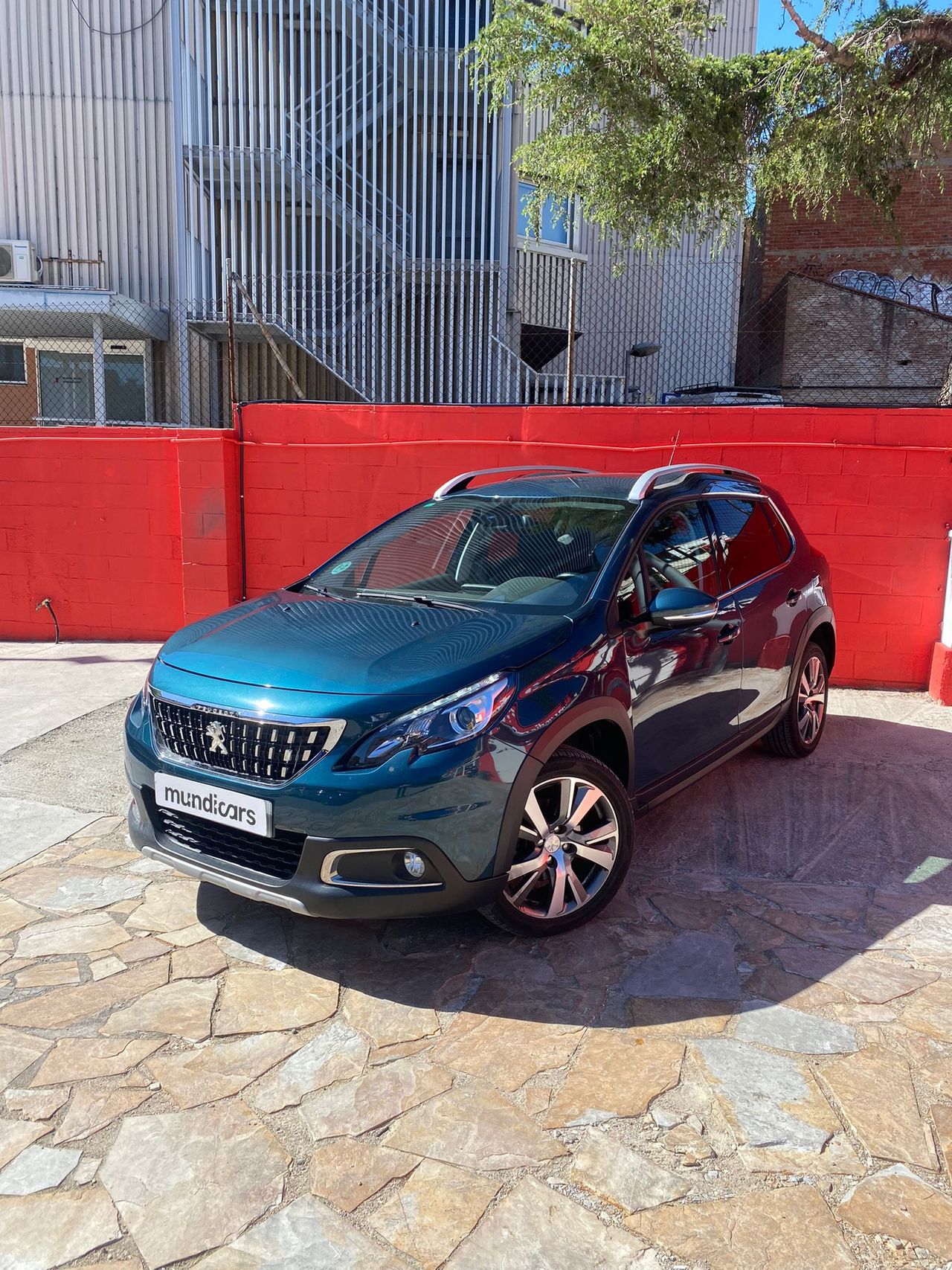 Peugeot 2008 Allure BlueHDi 73KW (100CV) - Foto 7