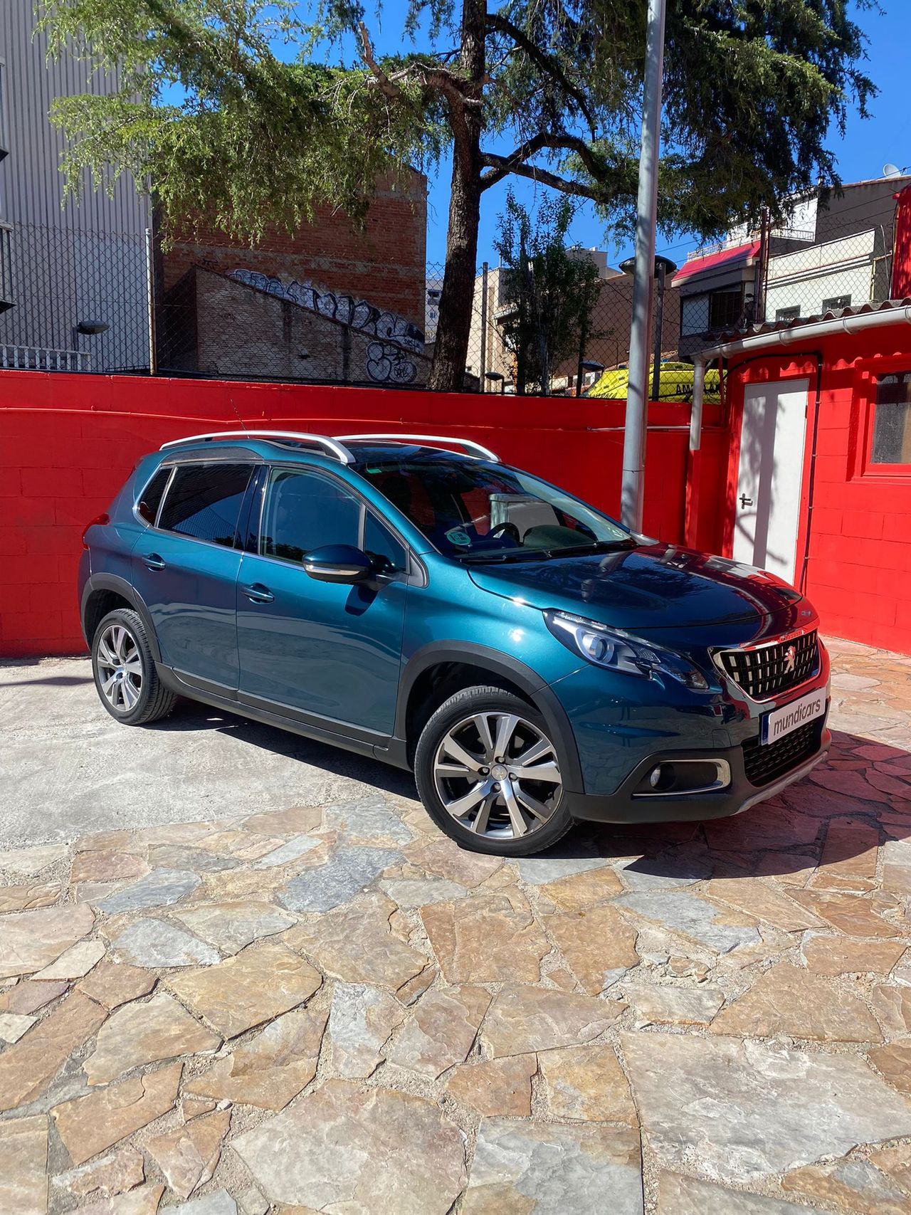 Peugeot 2008 Allure BlueHDi 73KW (100CV) - Foto 5