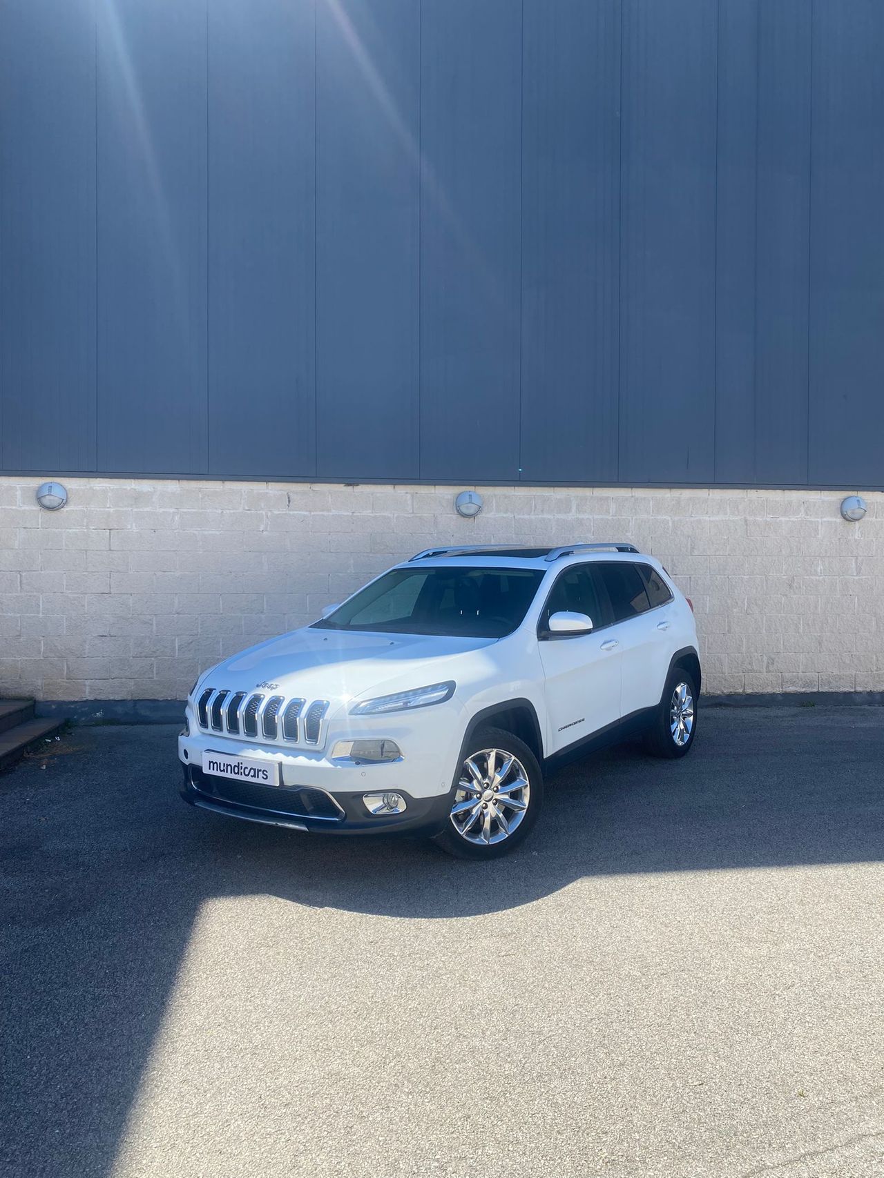 Jeep Cherokee 2.0 CRD 140 CV Limited 4x4 Active D. I - Foto 7