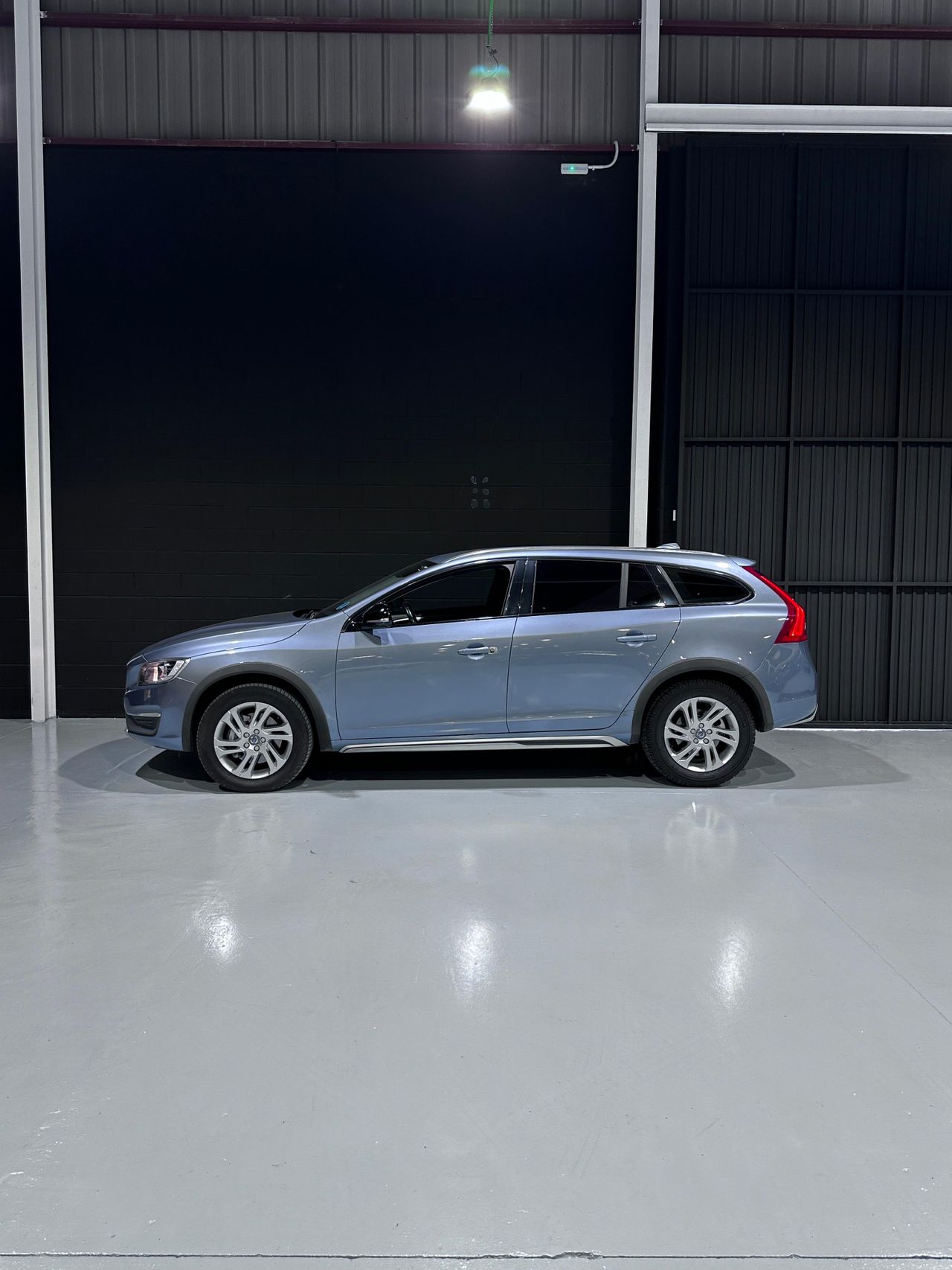 Volvo V60 2.0 D3 Plus - Foto 6