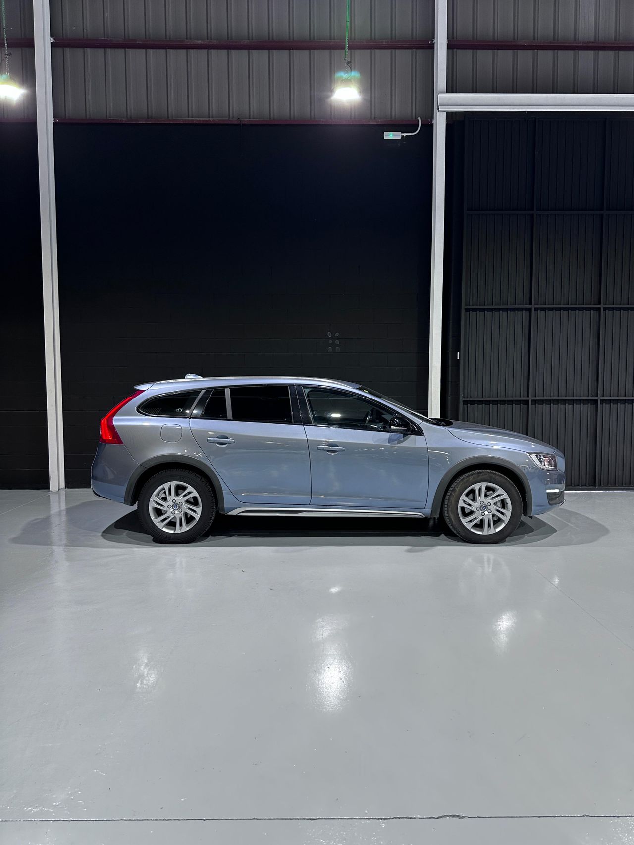 Volvo V60 2.0 D3 Plus - Foto 7