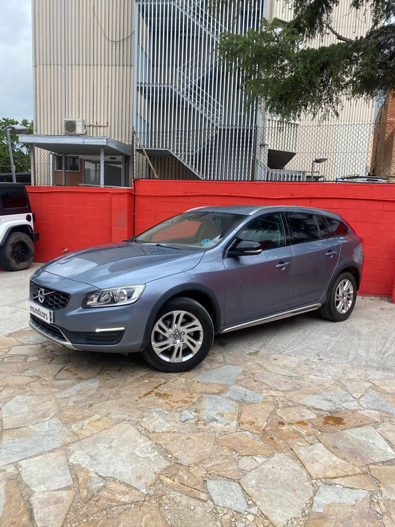 Volvo V60 Cross Country 2.0 D3 Plus - Foto 8