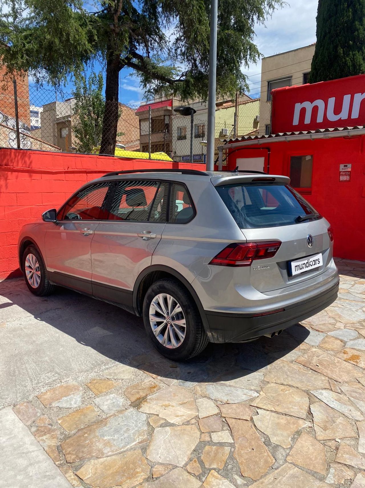 Volkswagen Tiguan Edition 1.5 TSI 96kW (130CV) - Foto 9