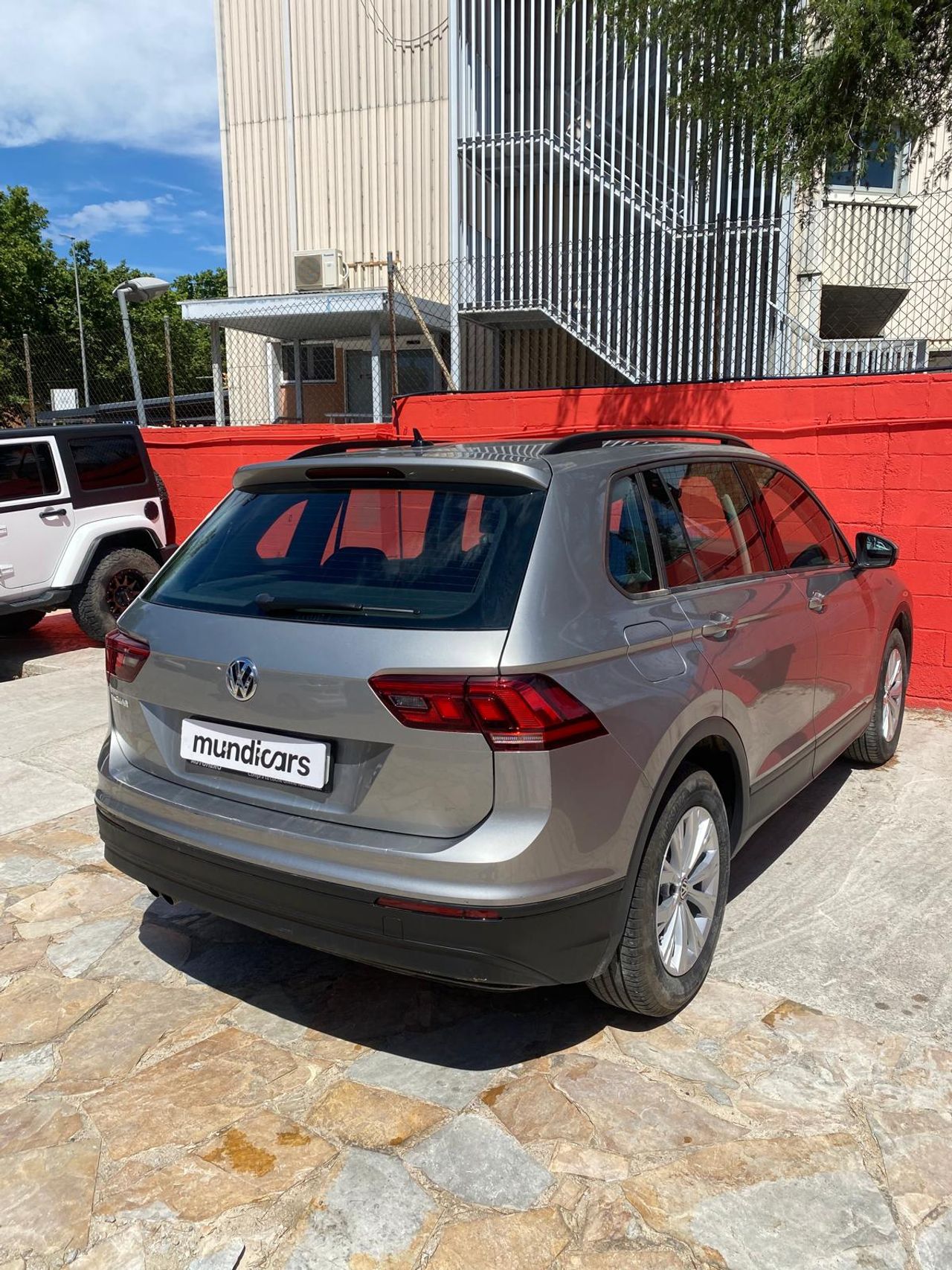 Volkswagen Tiguan Edition 1.5 TSI 96kW (130CV) - Foto 11