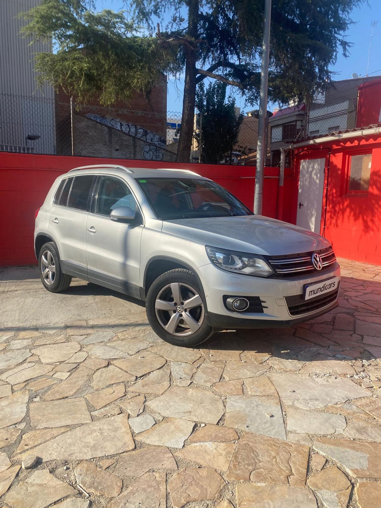 Volkswagen Tiguan 2.0 TDI 140cv DSG 4Motion Sport BMT - Foto 3