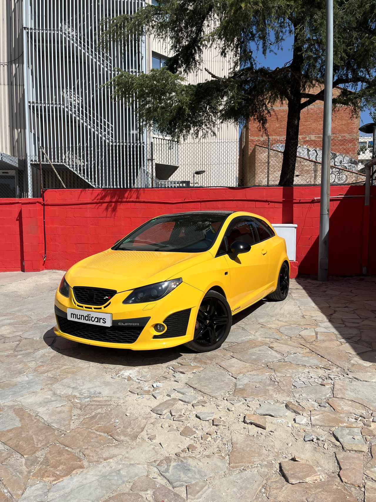 Seat Ibiza SC 1.4 TSI 180cv Cupra DSG - Foto 8