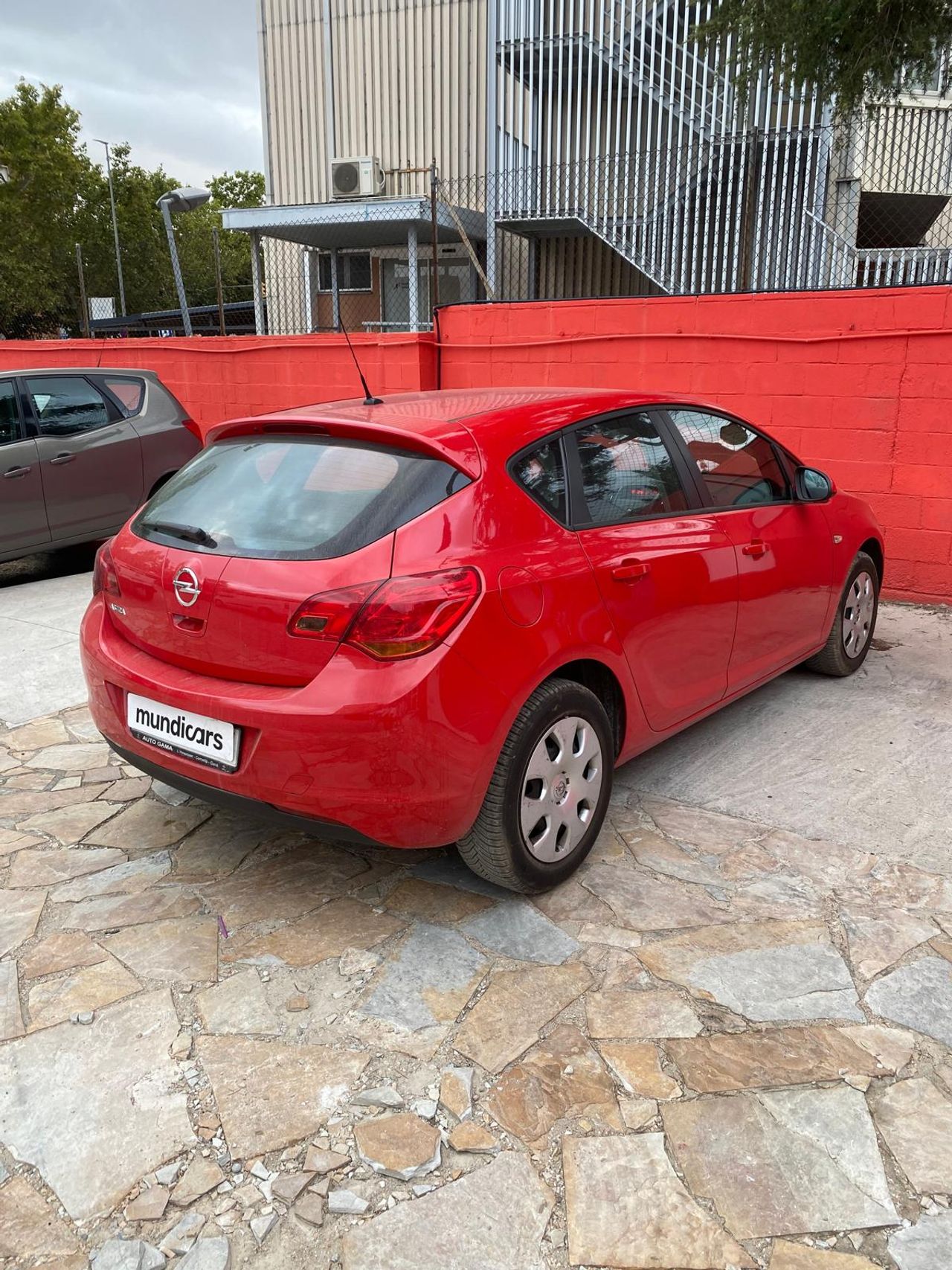 Opel Astra 1.4 Essentia - Foto 13