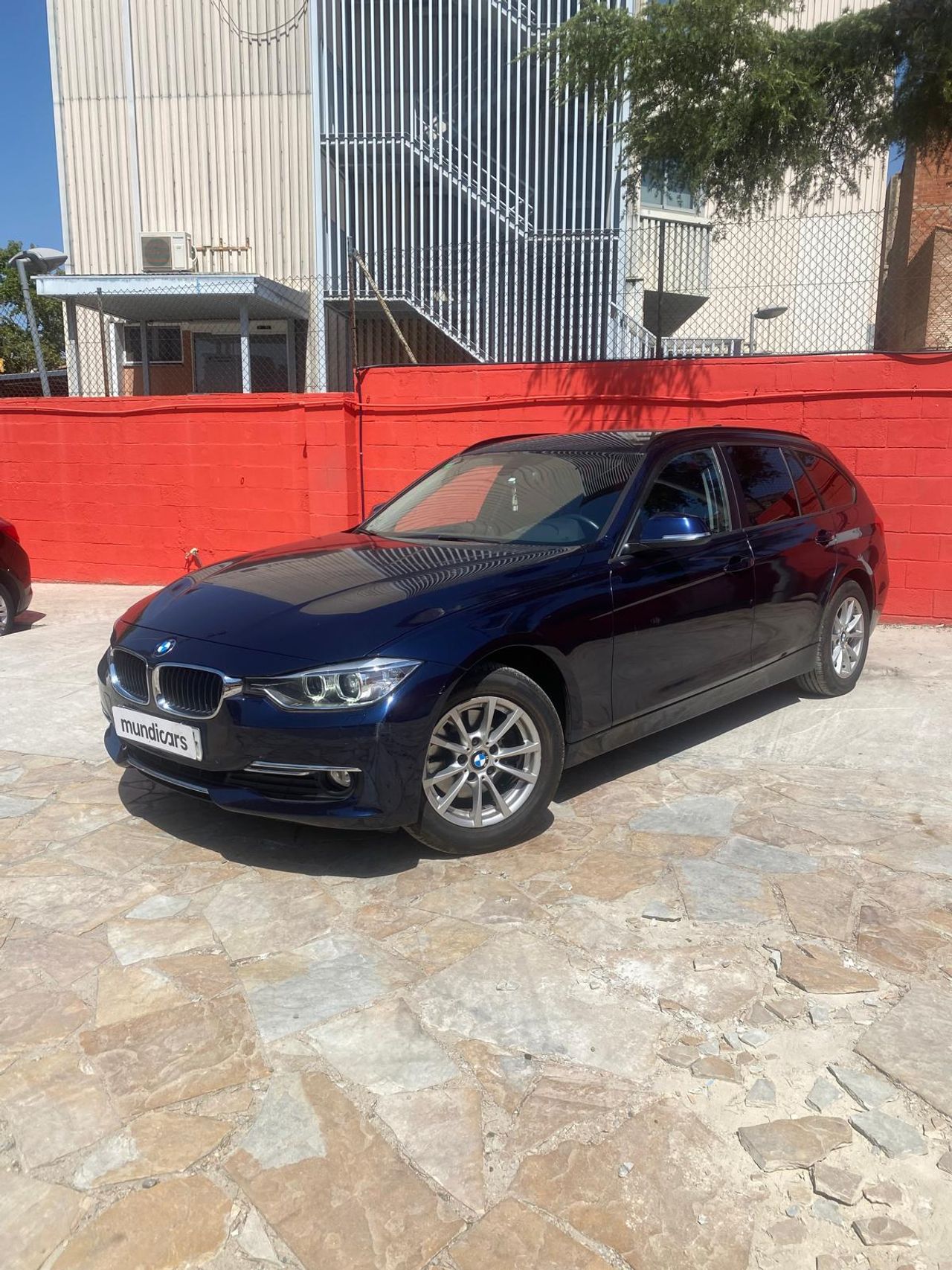 BMW Serie 3 320d xDrive Touring - Foto 7