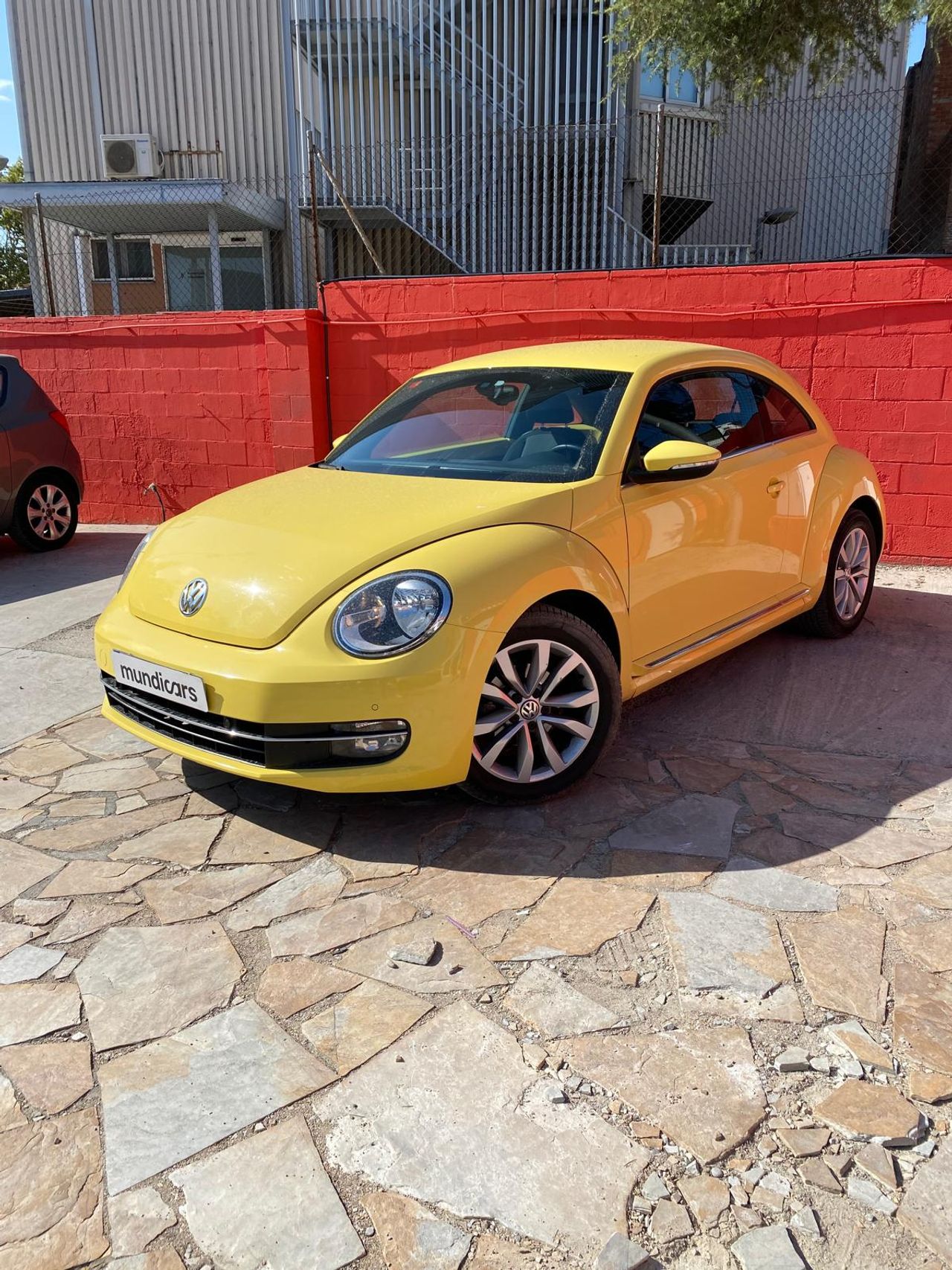 Volkswagen Beetle 1.2 TSI 105cv Design - Foto 4