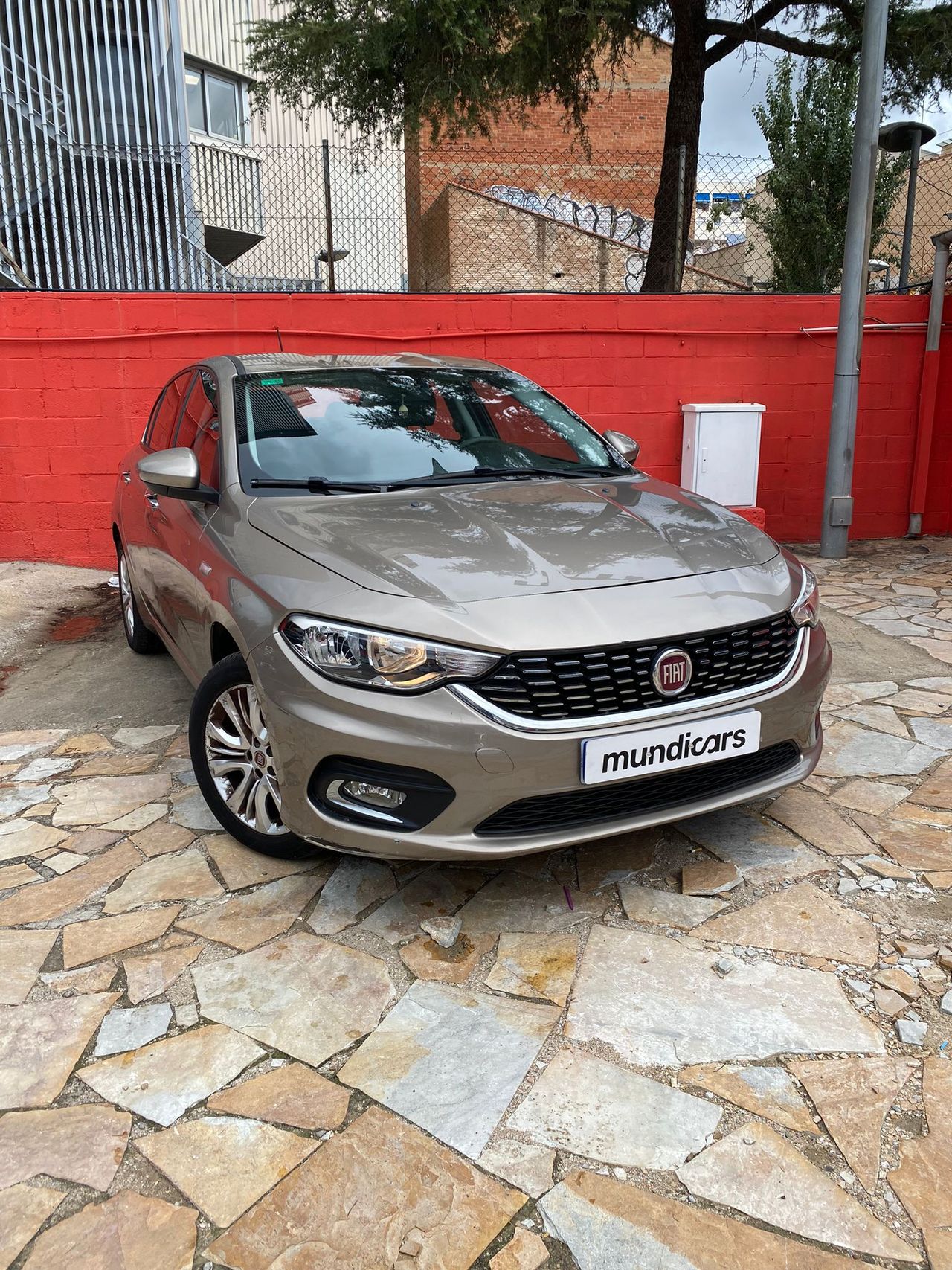 Fiat Tipo 1.4 16v Easy 70kW (95CV) gasolina 5p. - Foto 4