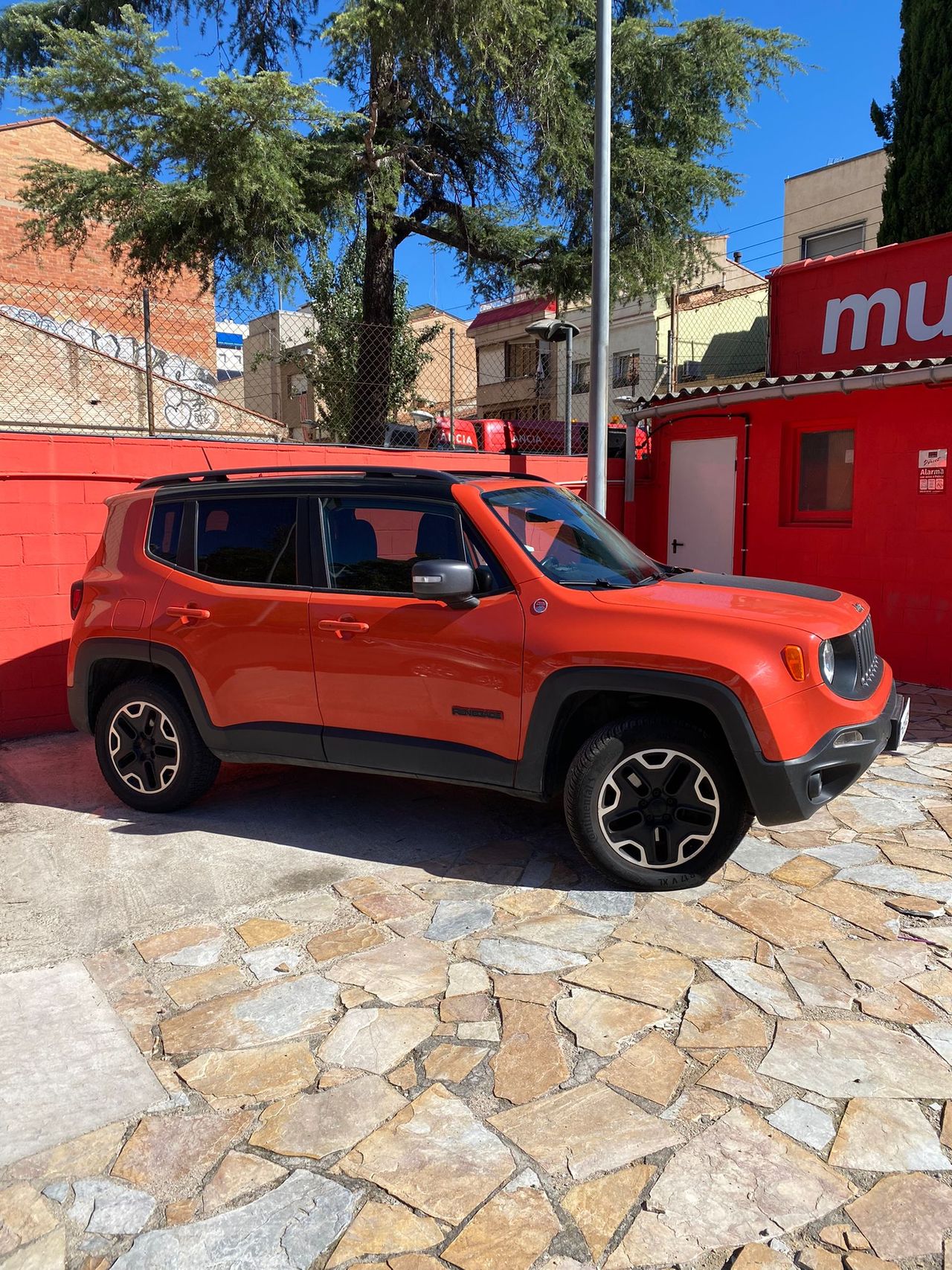 Jeep Renegade 2.0 Mjet Trailhawk 4x4 170CV Auto AD Low - Foto 4