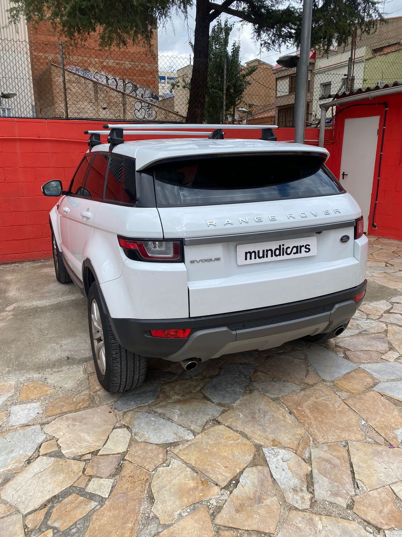 Land-Rover Range Rover Evoque 2.0L TD4 150CV 4x4 HSE Auto - Foto 13