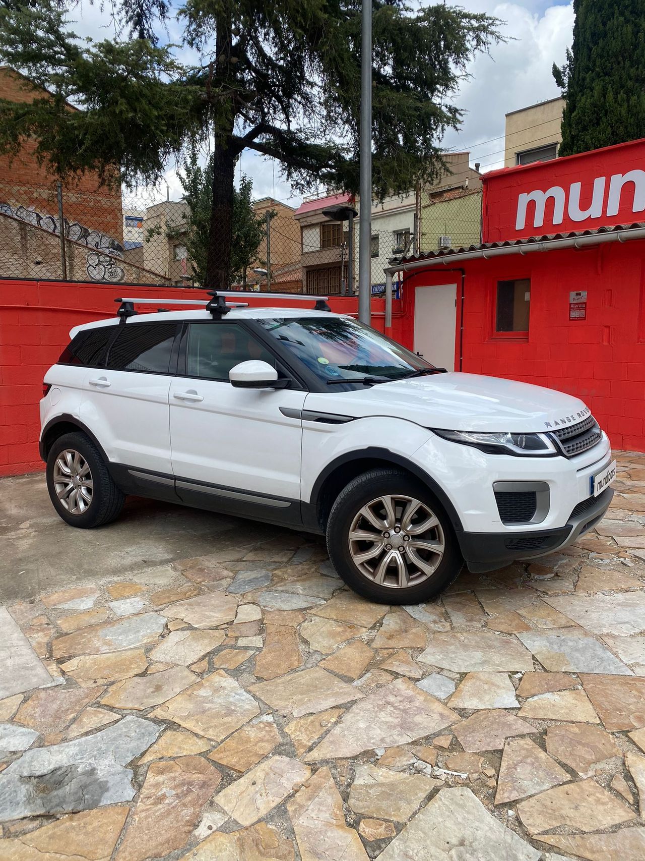 Land-Rover Range Rover Evoque 2.0L TD4 150CV 4x4 HSE Auto - Foto 4