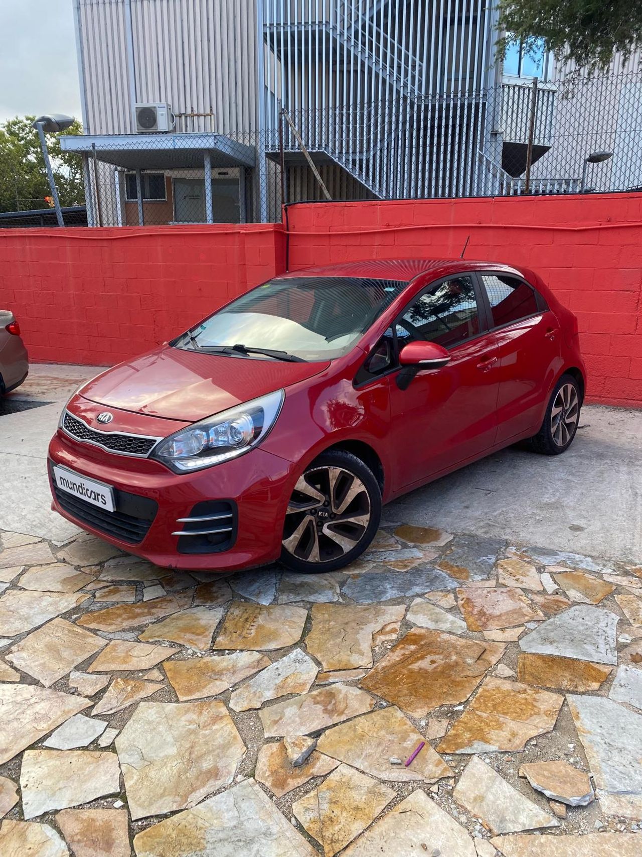 Kia Rio 1.2 CVVT 84CV Drive - Foto 6