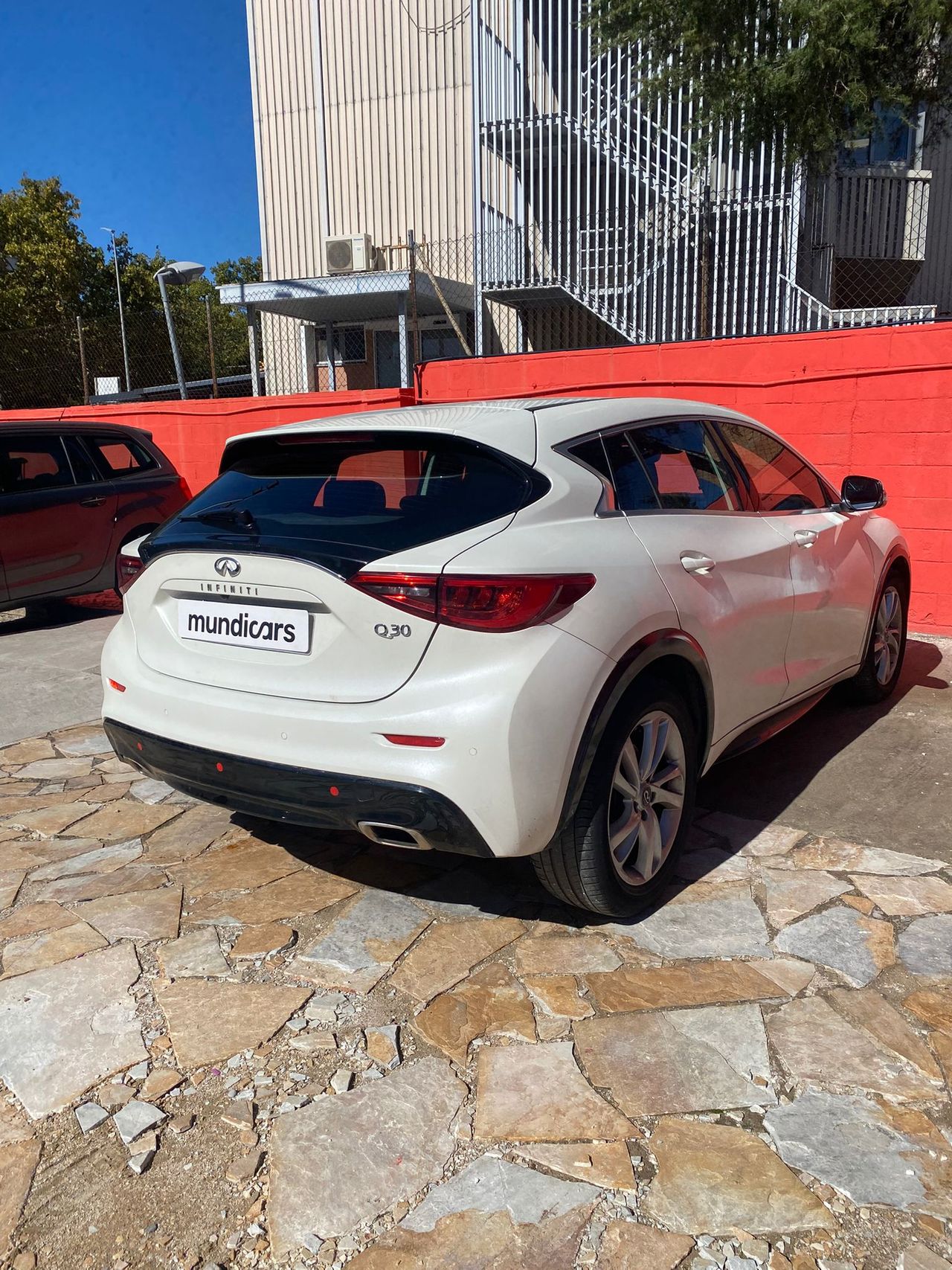 Infiniti Q30 1.6TC 115kW (156CV) PREMIUM TECH 7DCT - Foto 12