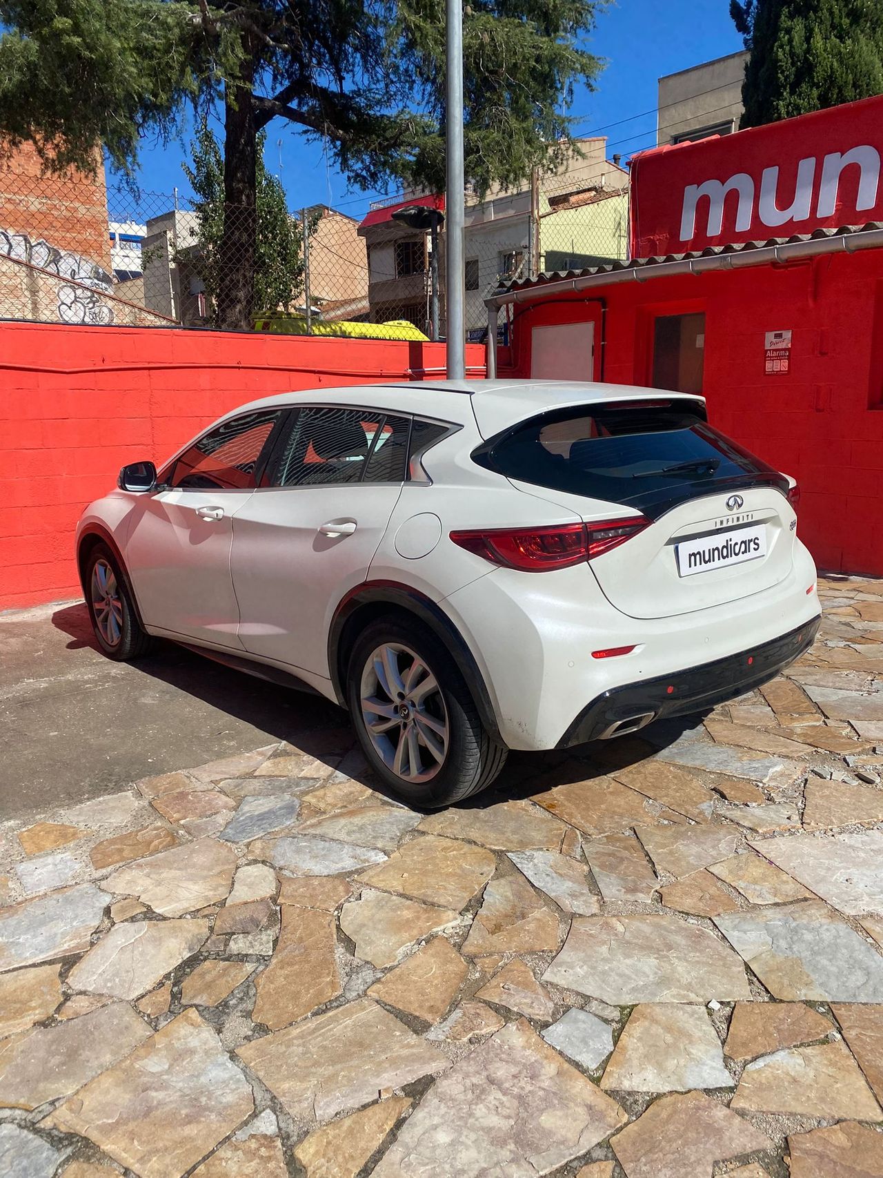 Infiniti Q30 1.6TC 115kW (156CV) PREMIUM TECH 7DCT - Foto 8