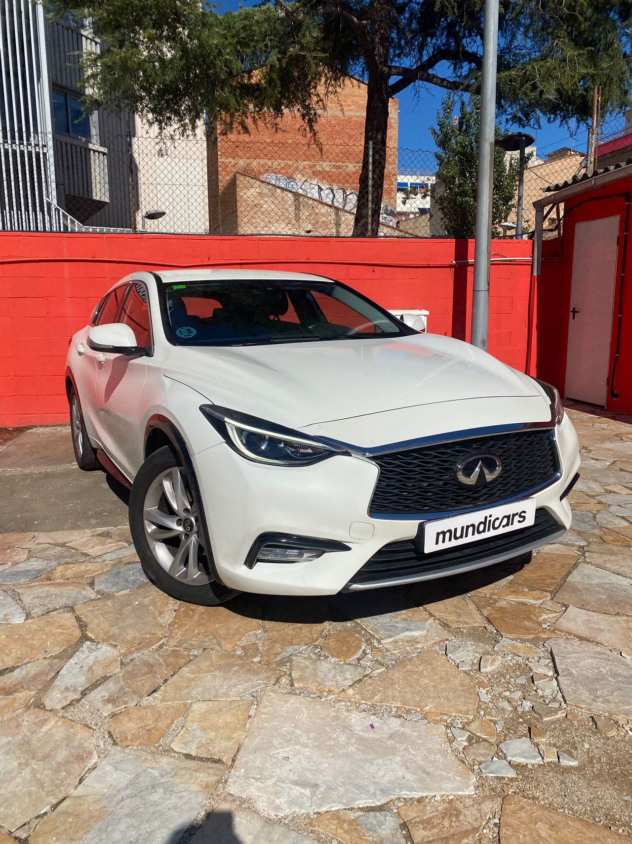 Infiniti Q30 1.6TC 115kW (156CV) PREMIUM TECH 7DCT - Foto 3