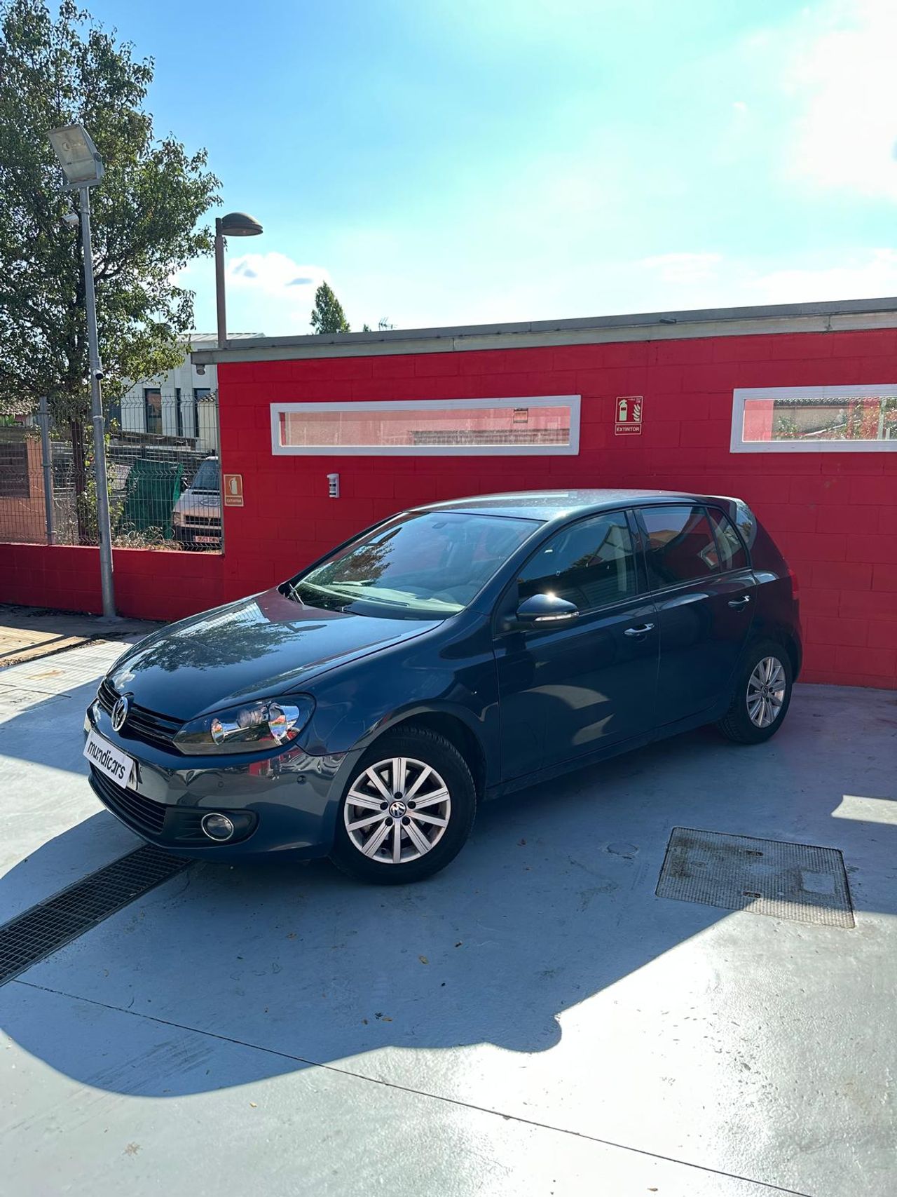 Volkswagen Golf 2.0 TDI 140cv DPF Advance - Foto 12