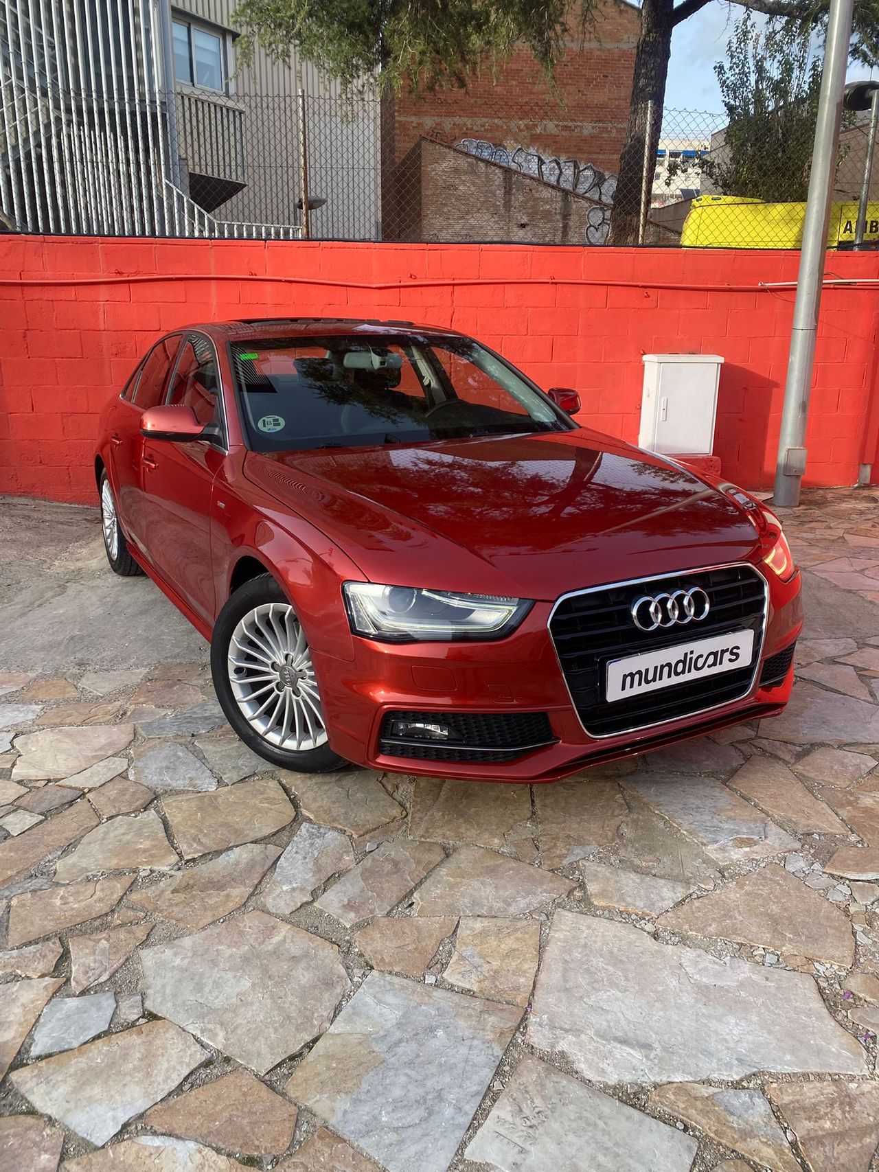 Audi A4 2.0 TDI 150cv S line edition - Foto 3