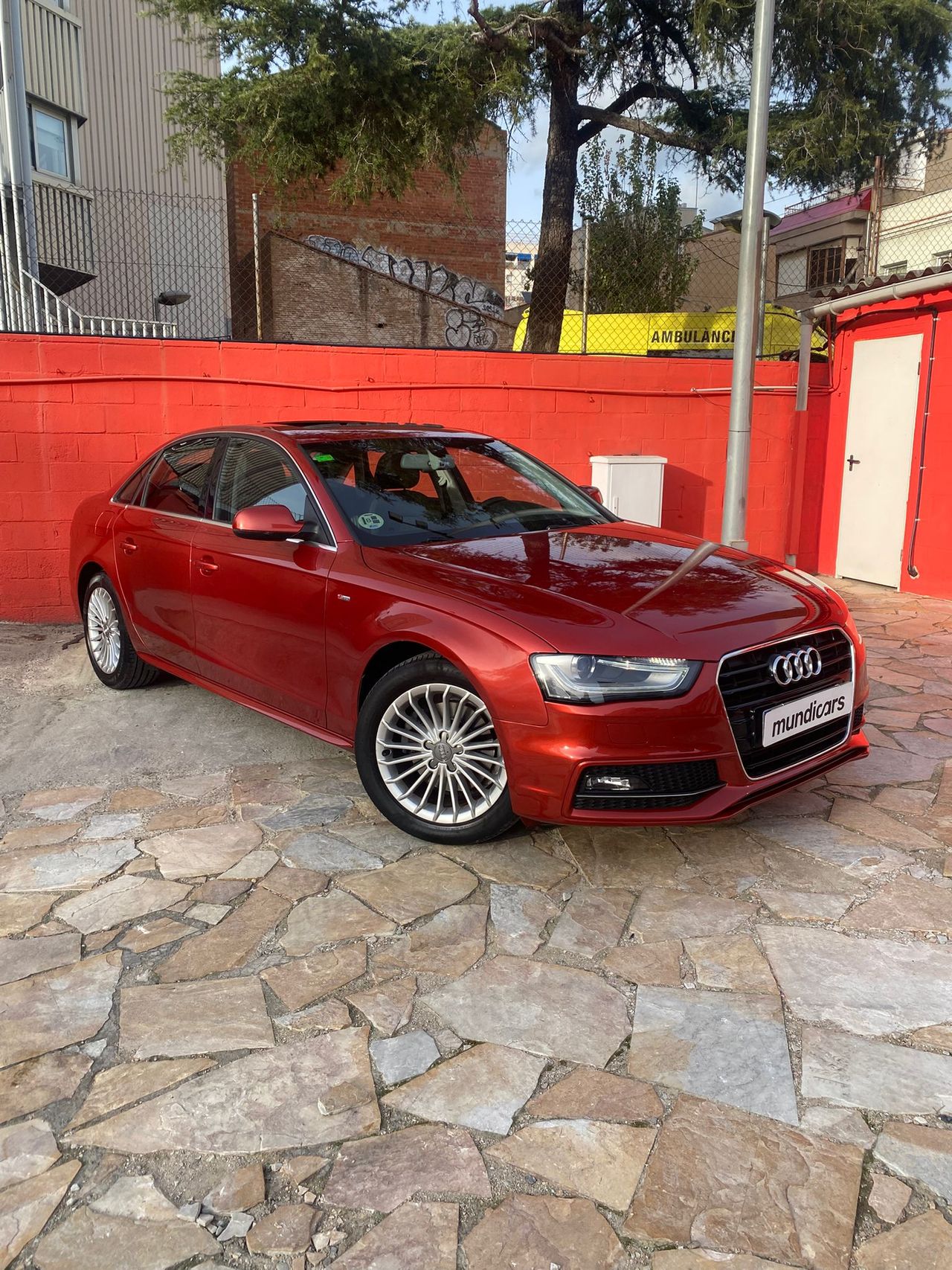 Audi A4 2.0 TDI 150cv S line edition - Foto 4