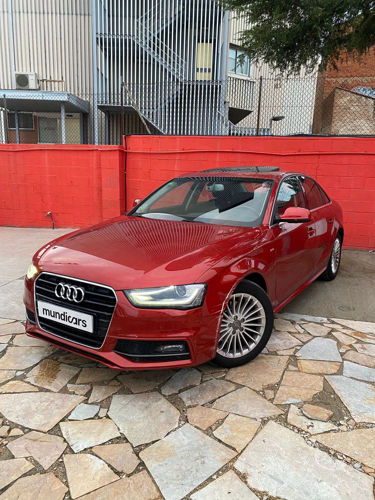 Audi A4 2.0 TDI 150cv S line edition - Foto 6