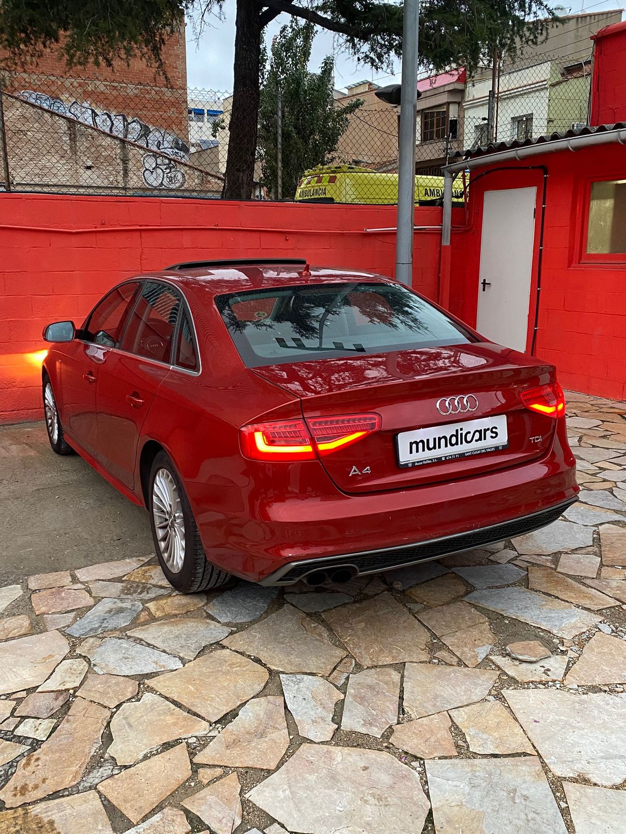 Audi A4 2.0 TDI 150cv S line edition - Foto 8