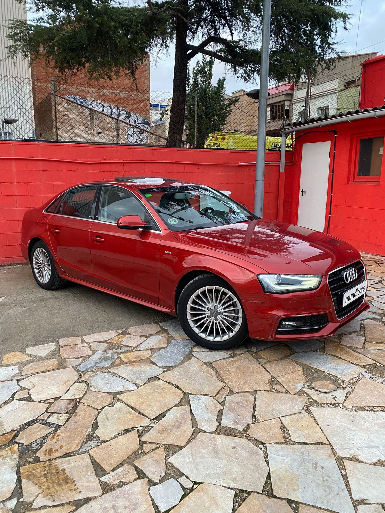 Audi A4 2.0 TDI 150cv S line edition - Foto 3