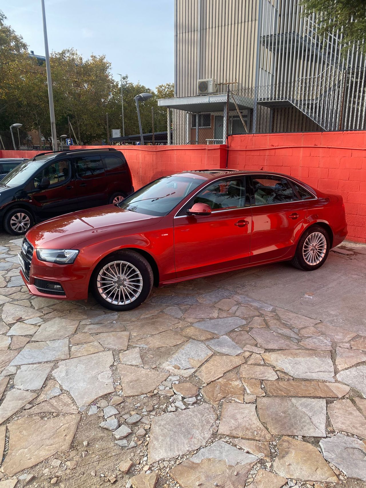 Audi A4 2.0 TDI 150cv S line edition - Foto 7