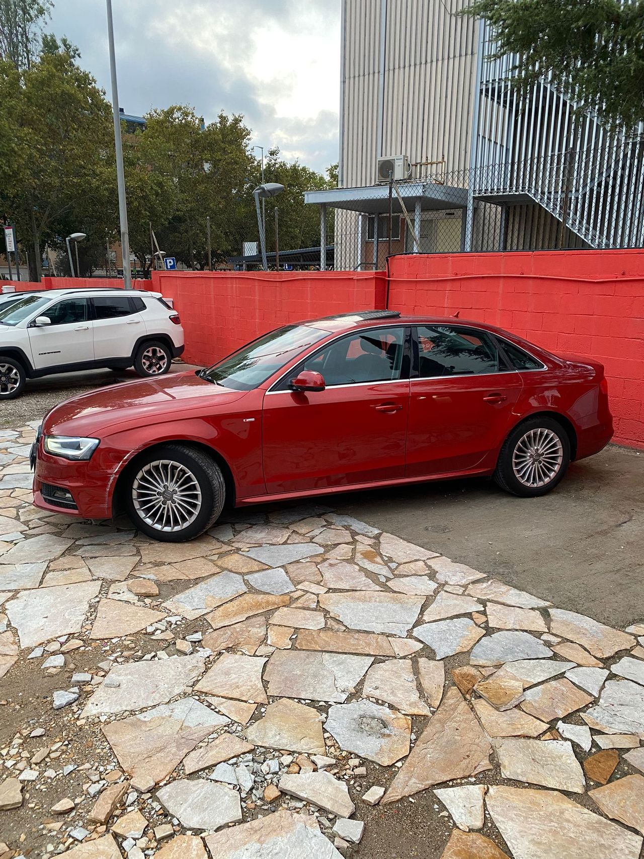 Audi A4 2.0 TDI 150cv S line edition - Foto 7