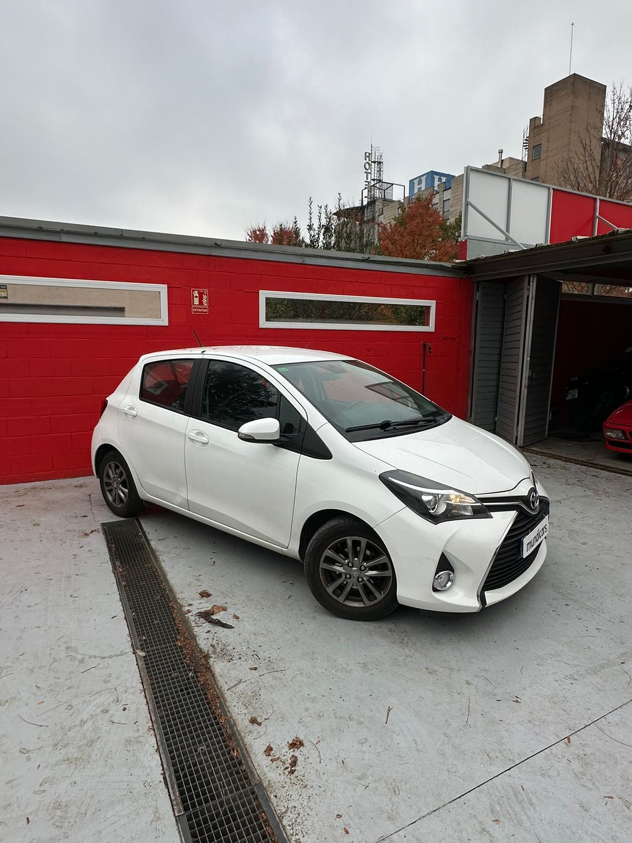 Toyota Yaris 100 MultiDrive Active - Foto 3