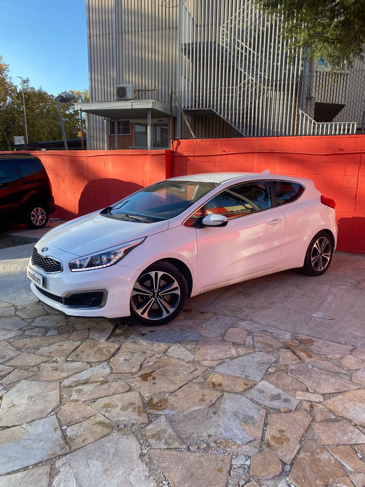 Kia Pro_Ceed 1.0 T-GDi 88kW (120CV) x-Tech17 Eco-Dyn - Foto 6