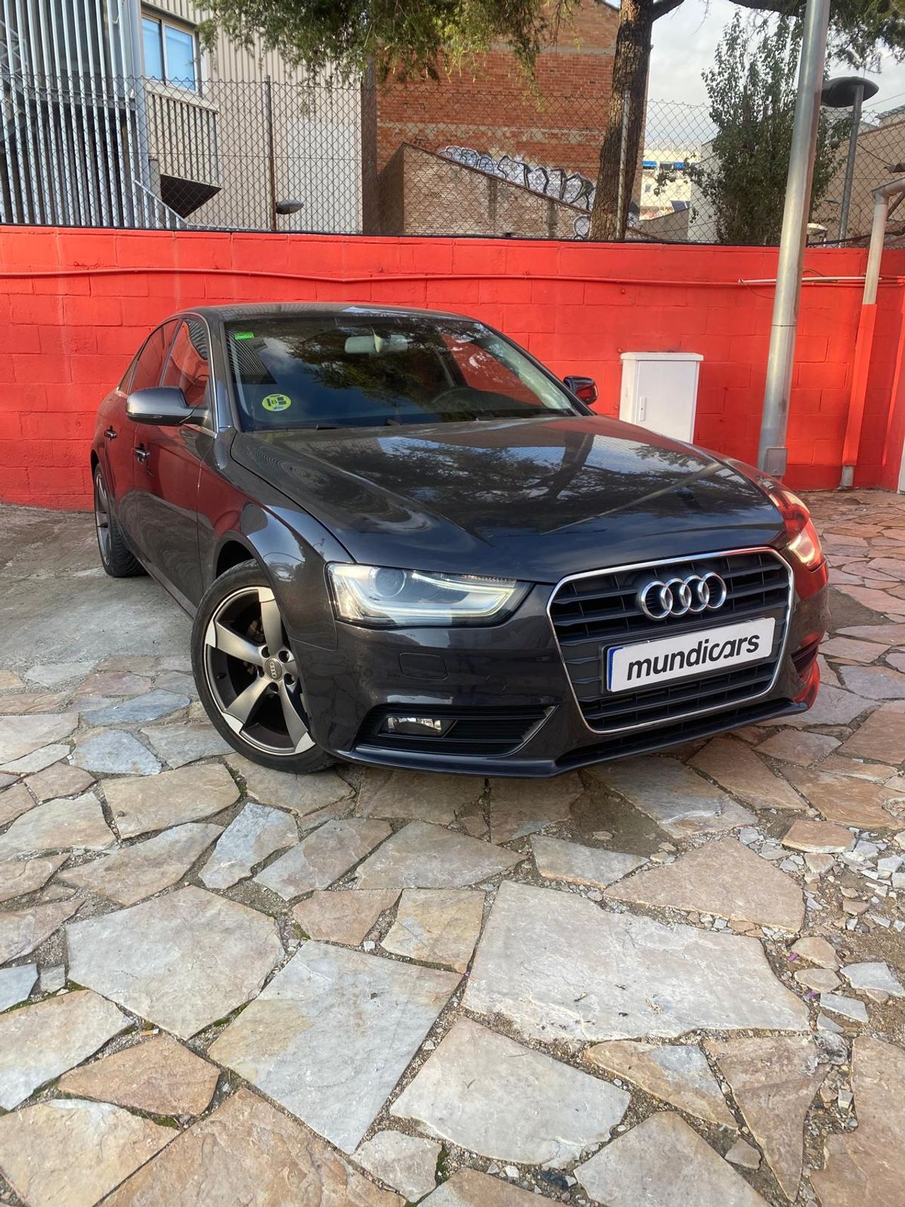 Audi A4 2.0 TDI 143cv - Foto 4