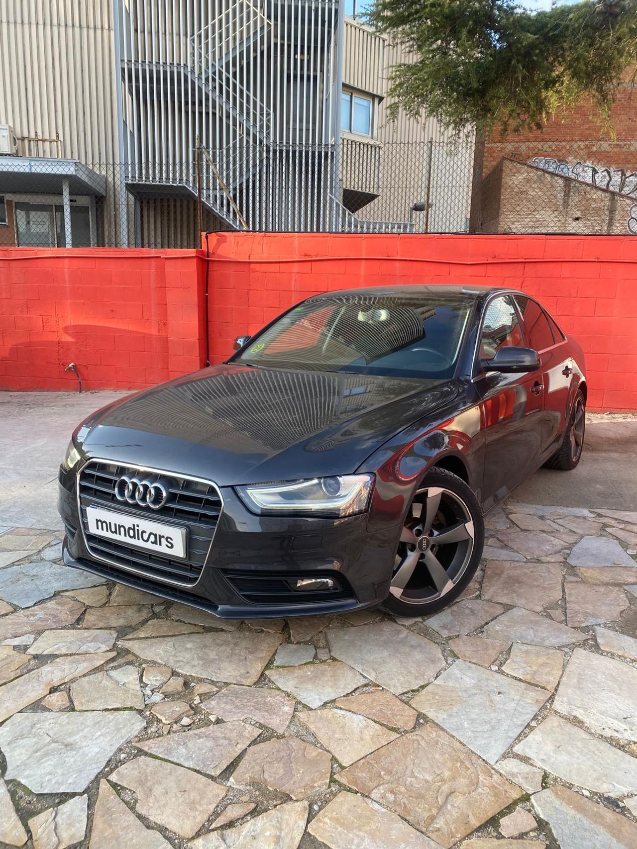 Audi A4 2.0 TDI 143cv - Foto 6