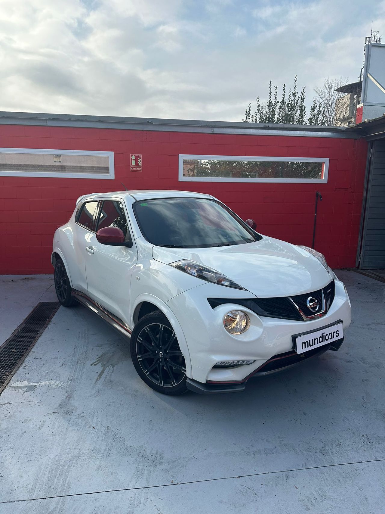 Nissan Juke 1.6 DIG-T 200CV NISMO 4X2 - Foto 4