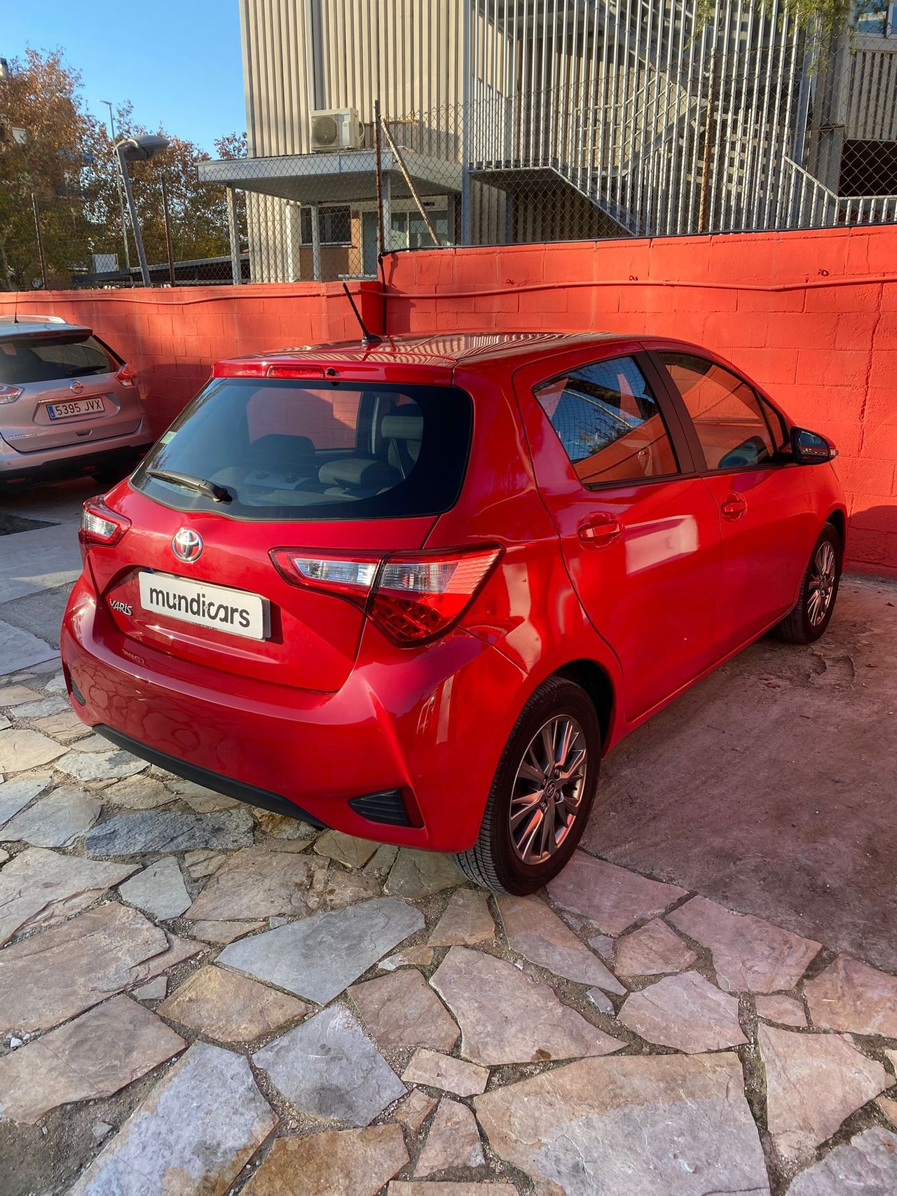 Toyota Yaris 1.0 70 City - Foto 11