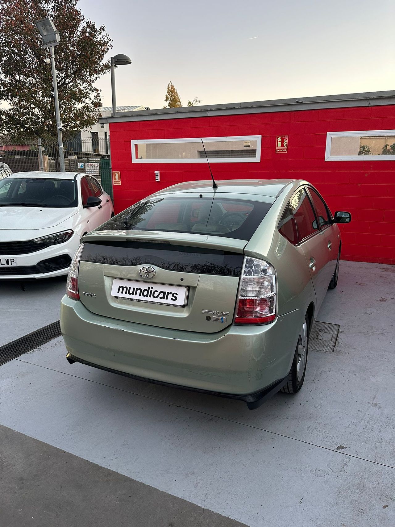 Toyota Prius 1.5 VVT-i HSD - Foto 11