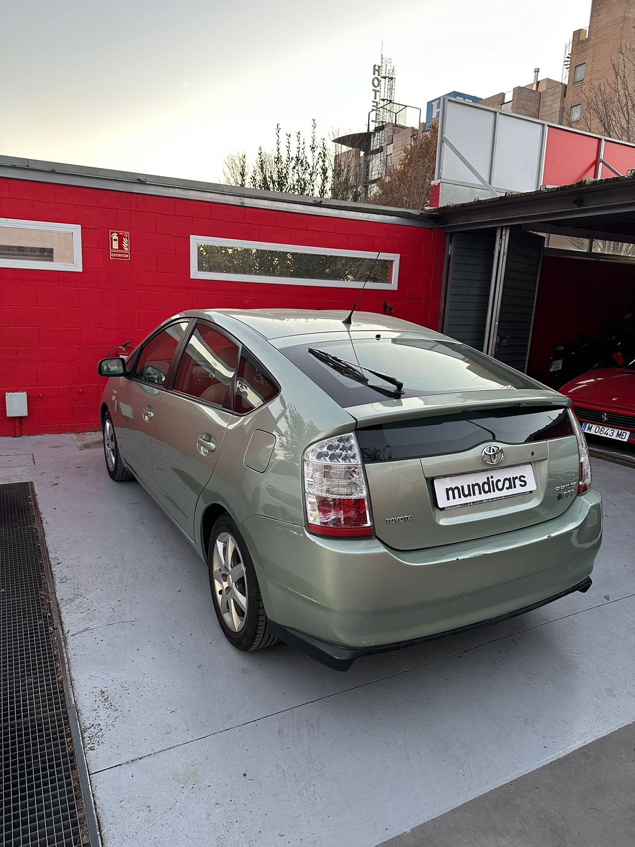 Toyota Prius 1.5 VVT-i HSD - Foto 13