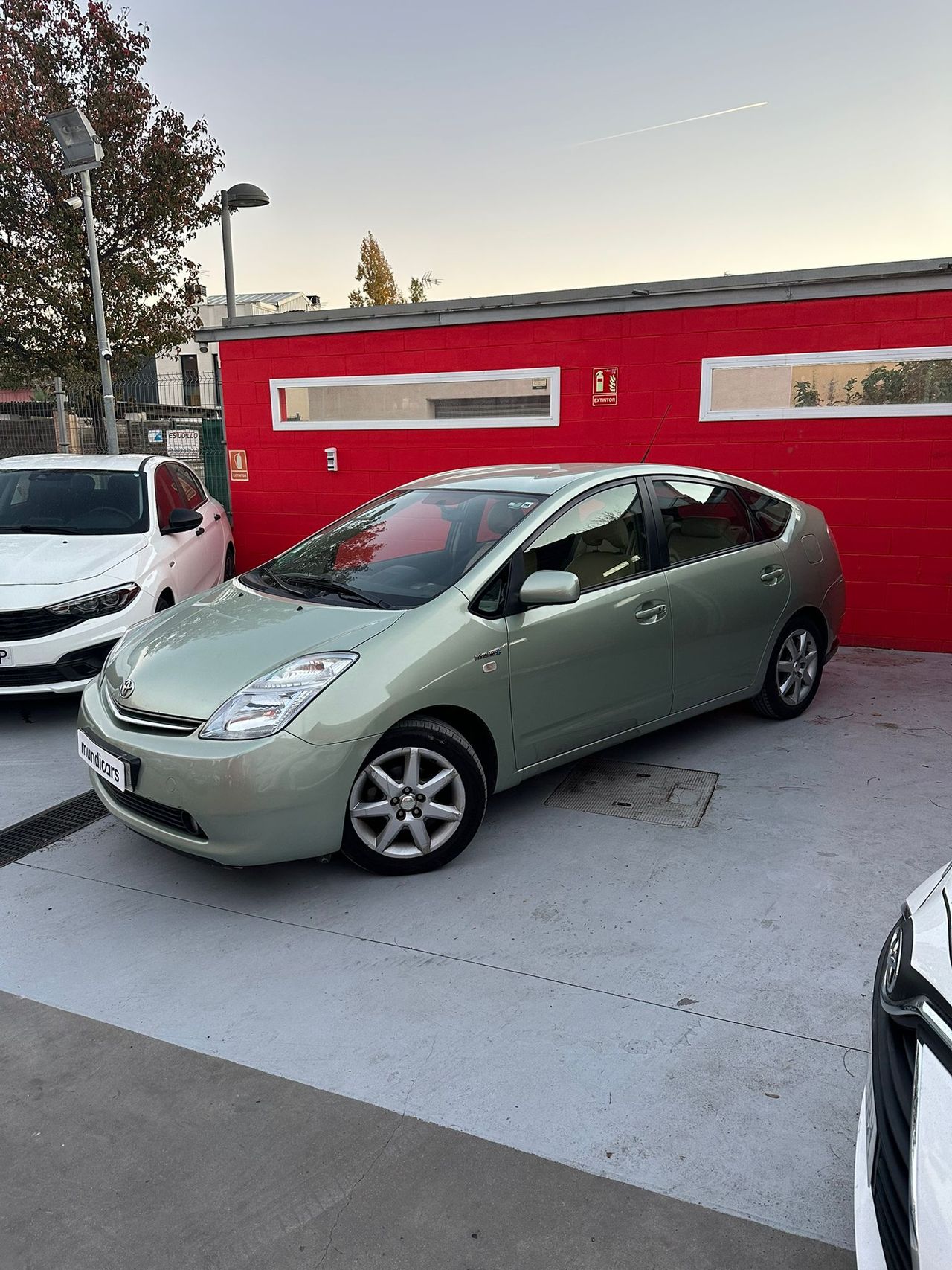 Toyota Prius 1.5 VVT-i HSD - Foto 5