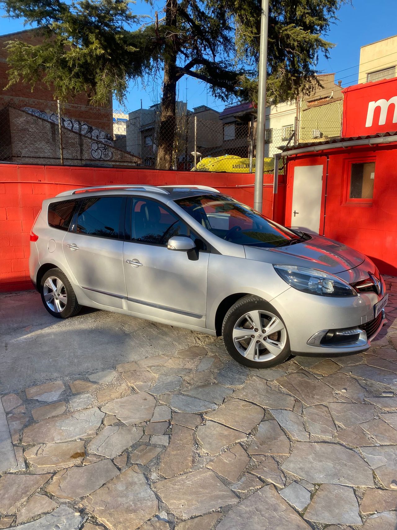 Renault Grand Scénic Dynamique dCi 110 EDC 7p - Foto 7