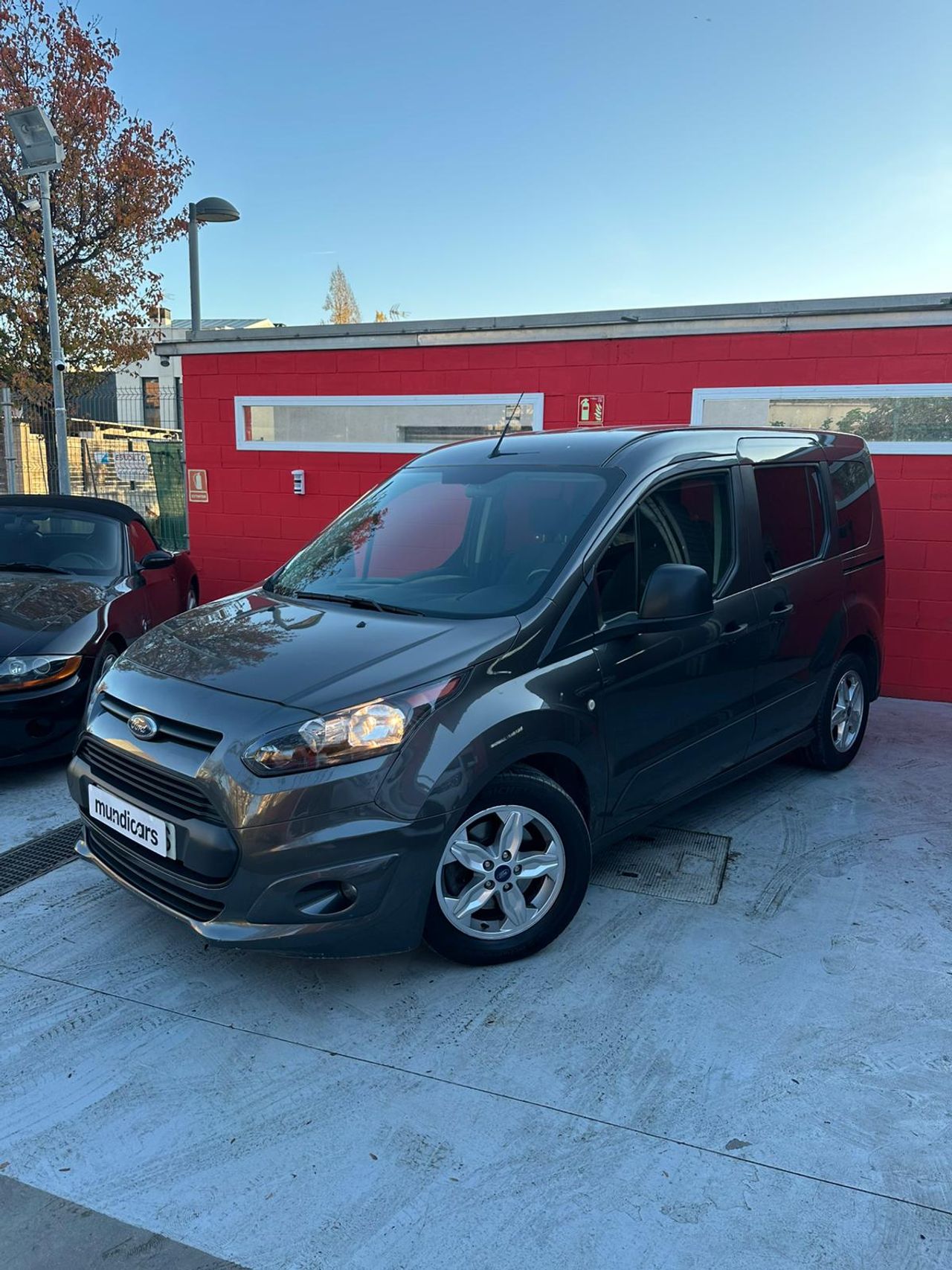 Ford Tourneo Connect 1.5 TDCi 74kW (100CV) Trend - Foto 6