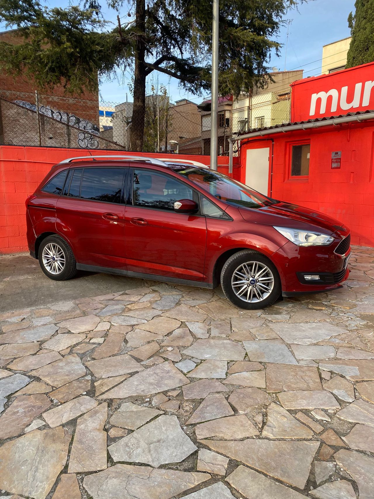 Ford Grand C-MAX 1.5 TDCi 88kW (120CV) Trend+ - Foto 4