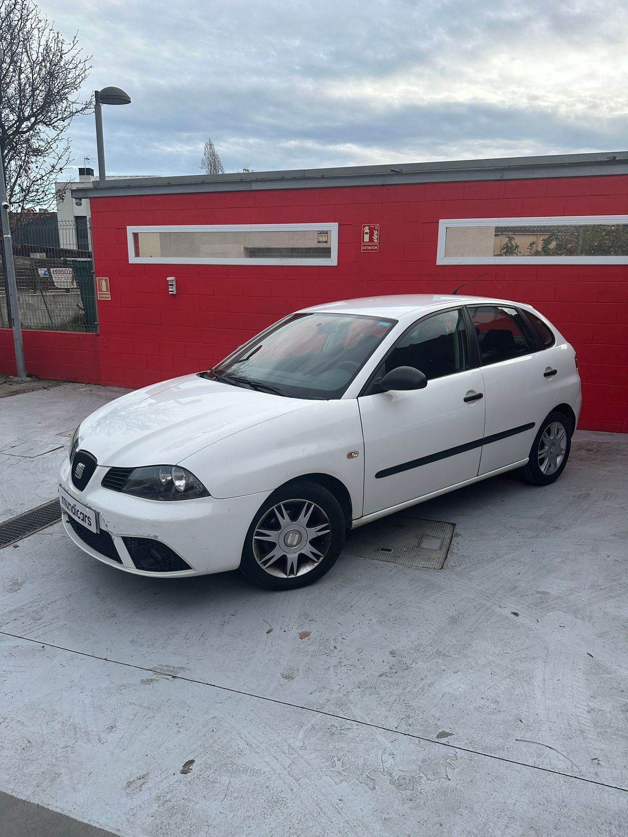 Seat Ibiza 1.4 TDI 80cv Ecomotive - Foto 8