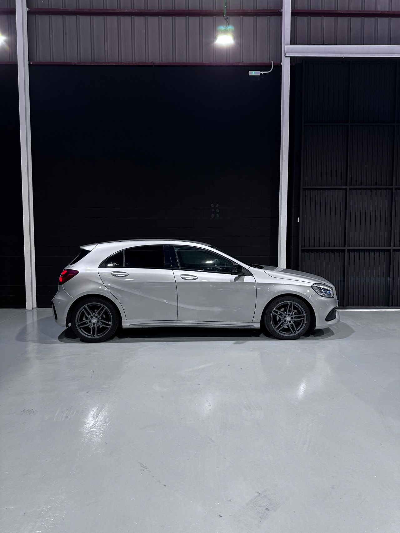 Mercedes Clase A A 180 d AMG Line - Foto 7