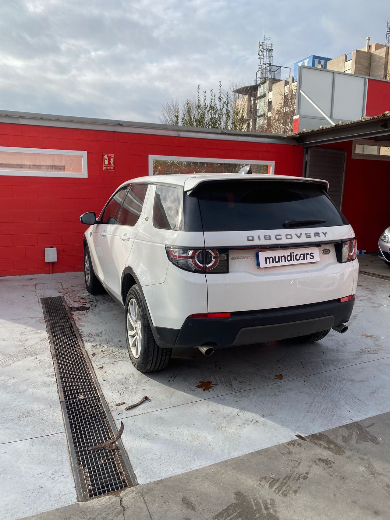 Land-Rover Discovery Sport 2.0L TD4 110kW (150CV) 4x4 HSE - Foto 11