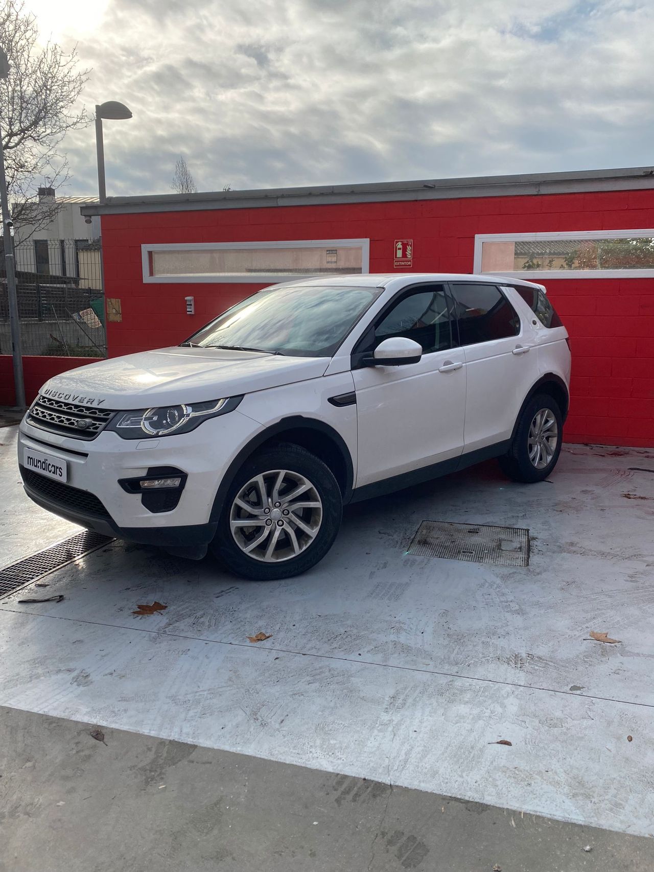 Land-Rover Discovery Sport 2.0L TD4 110kW (150CV) 4x4 HSE - Foto 7