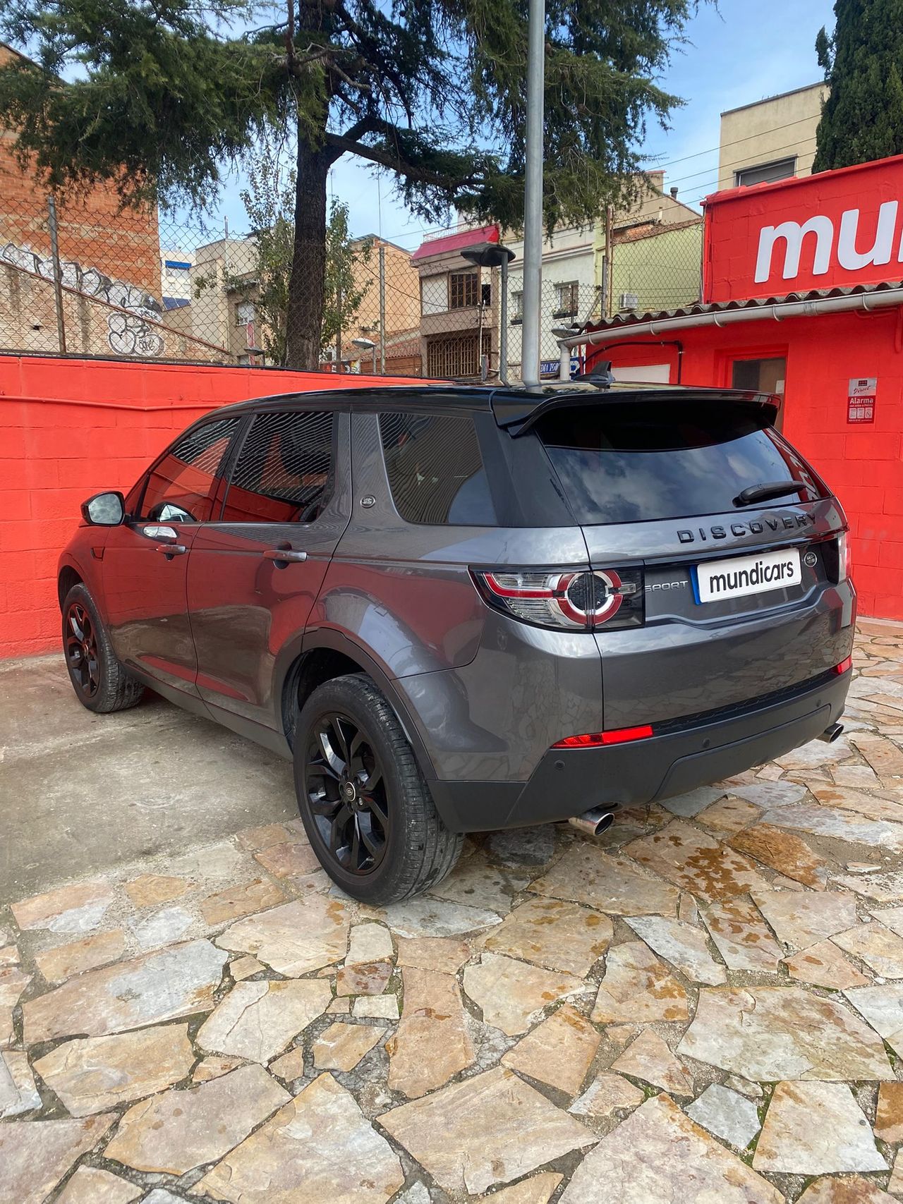 Land-Rover Discovery Sport 2.0L TD4 180CV 4x4 HSE Luxury - Foto 9