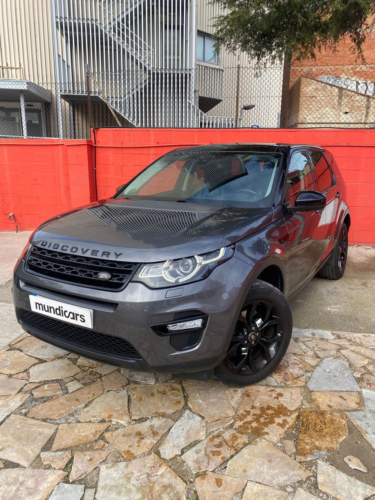 Land-Rover Discovery Sport 2.0L TD4 180CV 4x4 HSE Luxury - Foto 6